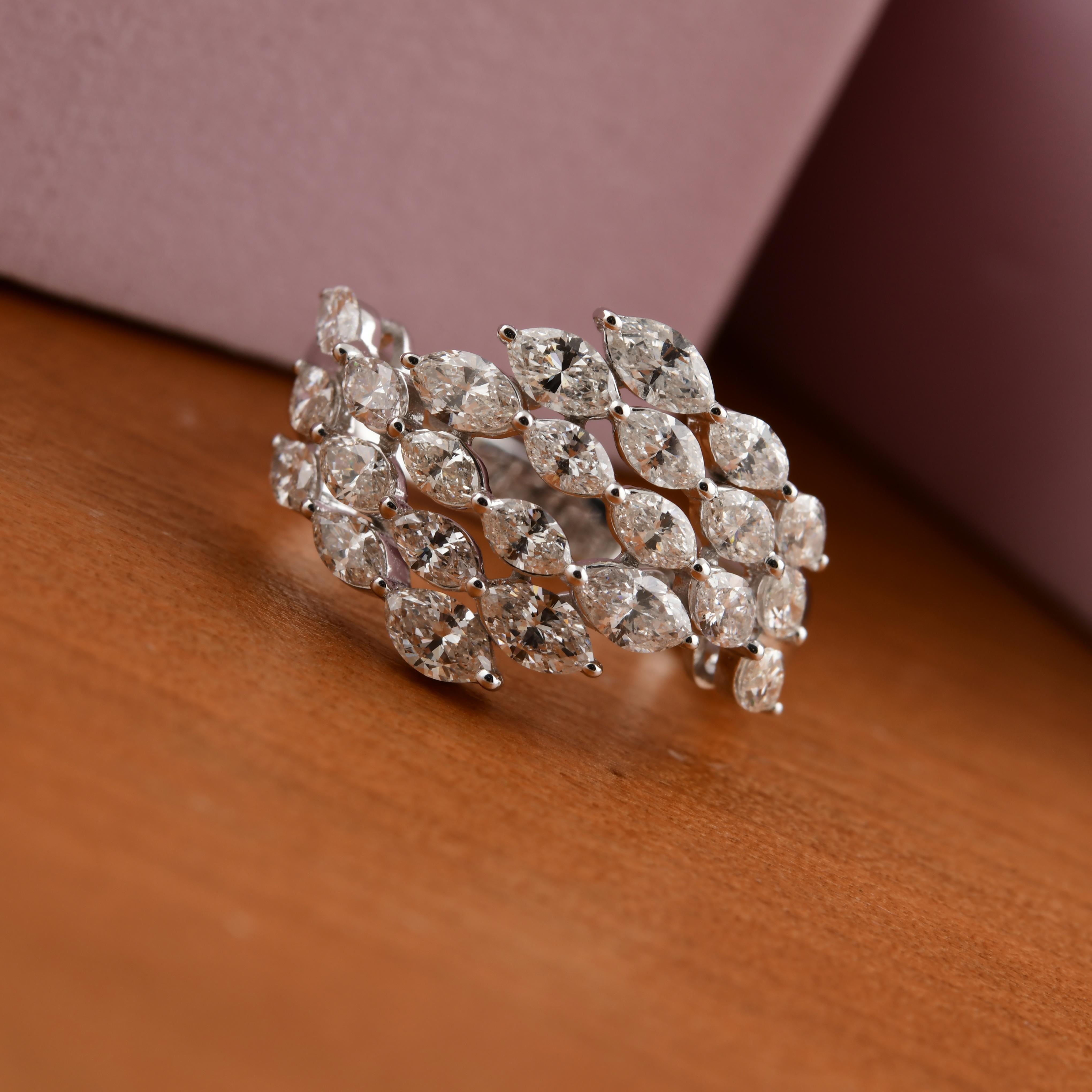 Natürlicher 1,90 Karat SI Reinheit HI Farbe Marquise Diamant Ring 18 Karat Weißgold im Zustand „Neu“ im Angebot in Diera, Dubai