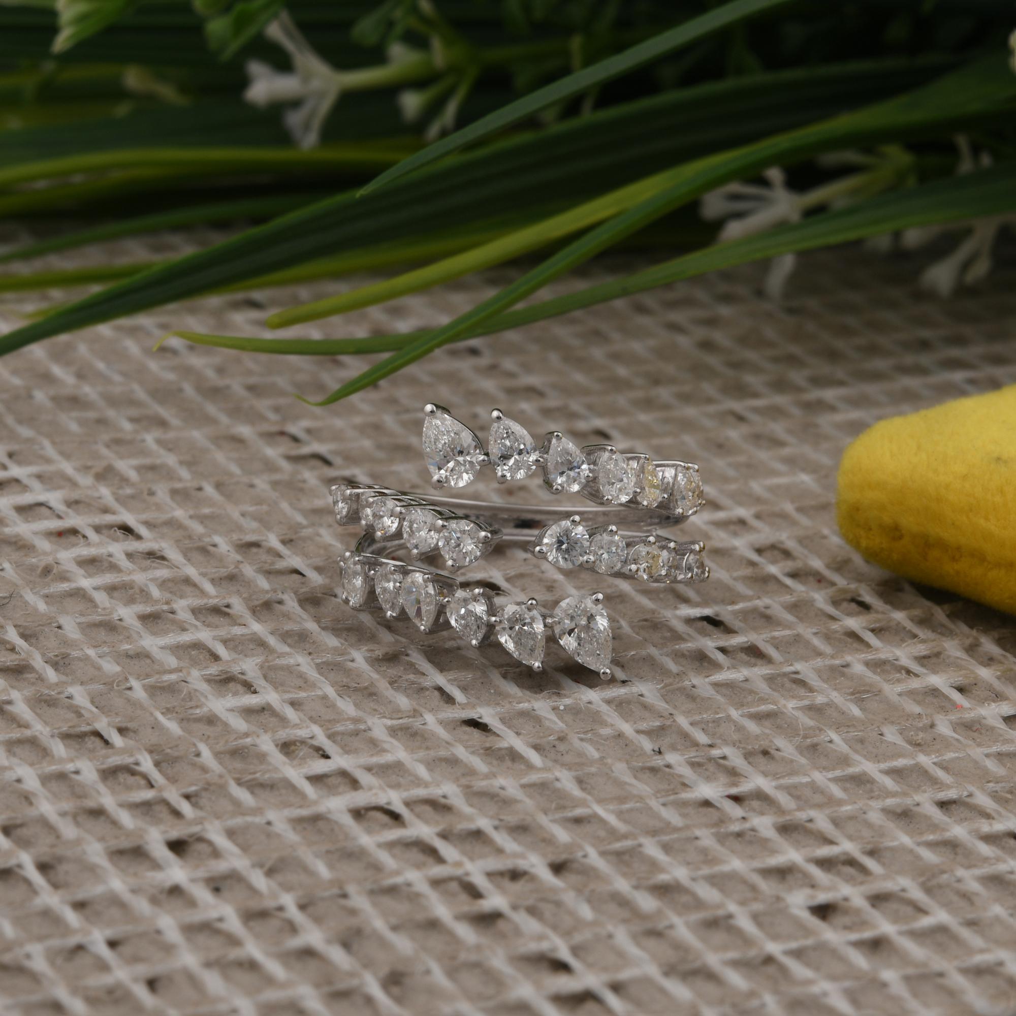 Modern Natural 1.90 Carat SI/H Diamond Designer Ring 18 Karat White Gold Jewelry For Sale