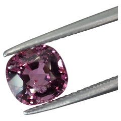 Spinelle rose naturel de 1,93 carat, non traité thermiquement, taille « coussin »