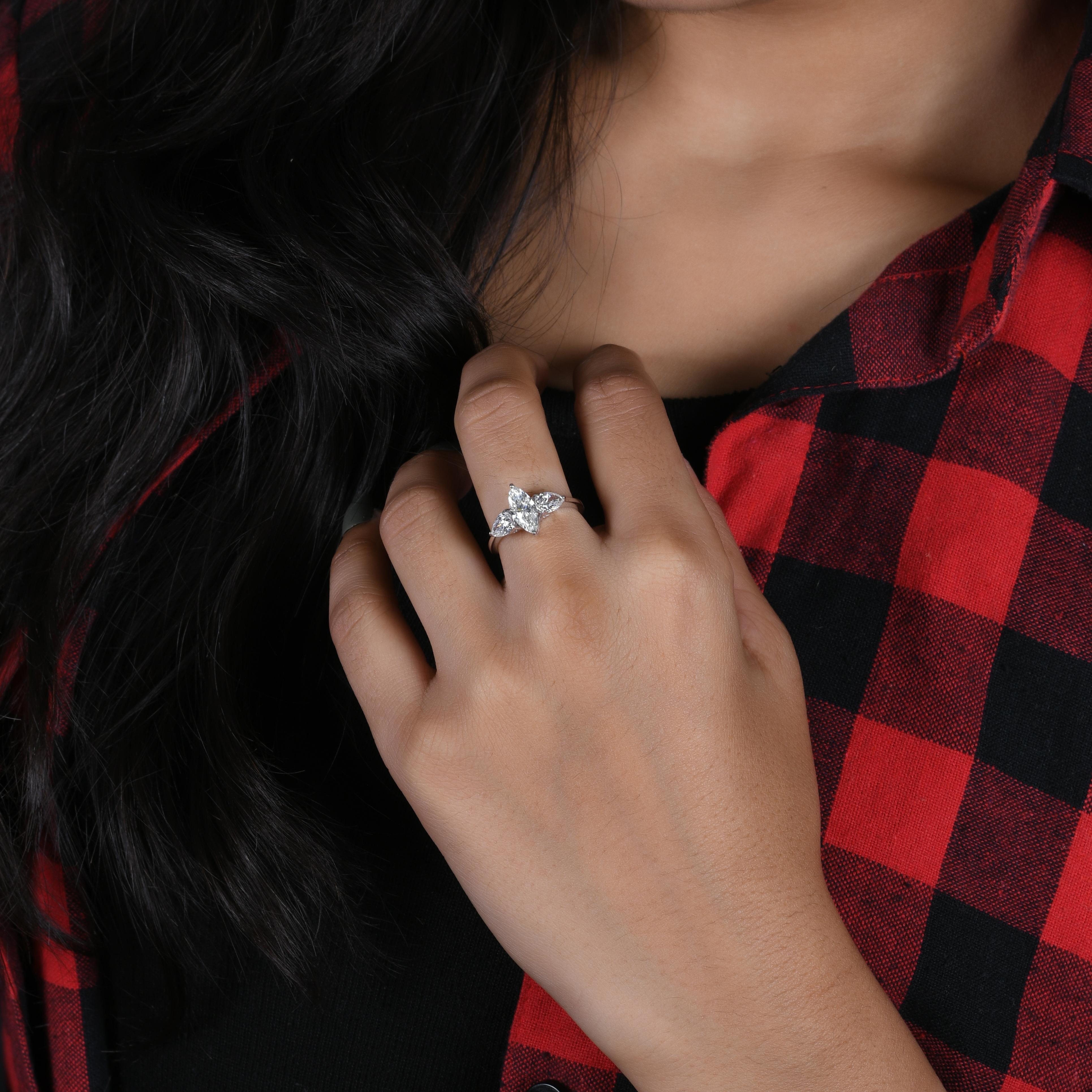 Modern Natural 1.98 Carat SI/H Marquise Pear Diamond Ring 18 Karat White Gold Jewelry For Sale