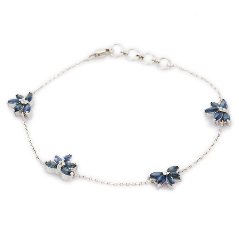 Natural 1.98 Ct Blue Sapphire Floral Charm Bracelet Studded in 18K