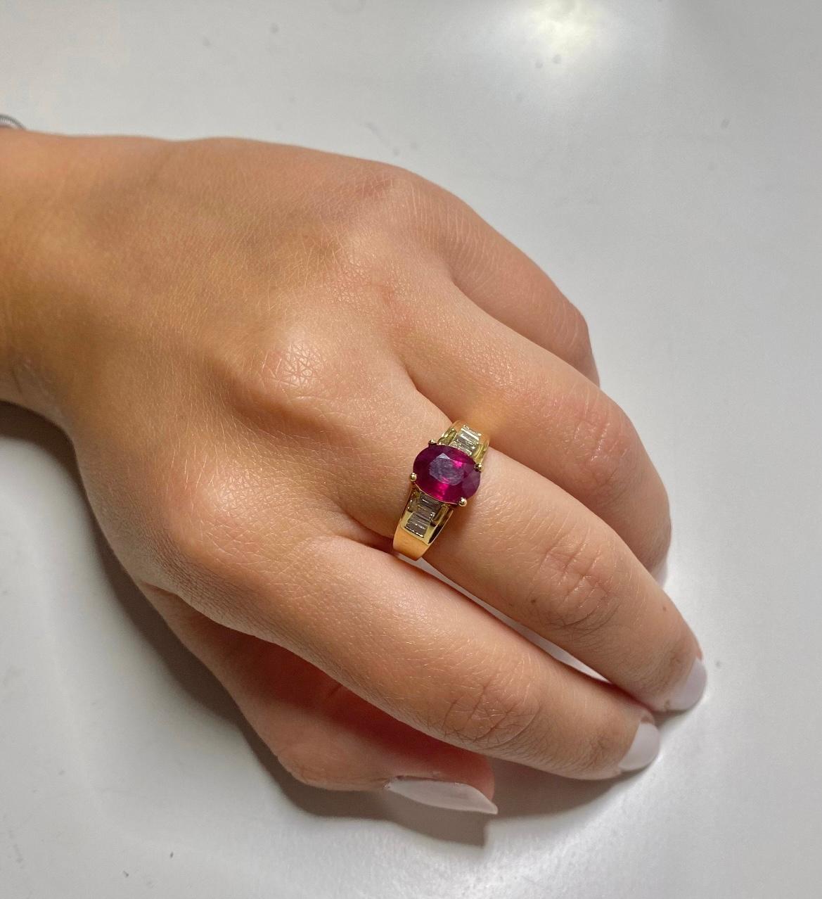 Natural 2 Carat Oval Cut Ruby and Baguette Cut Diamond Sides in 18K Gold Ring In New Condition For Sale In Miami, FL