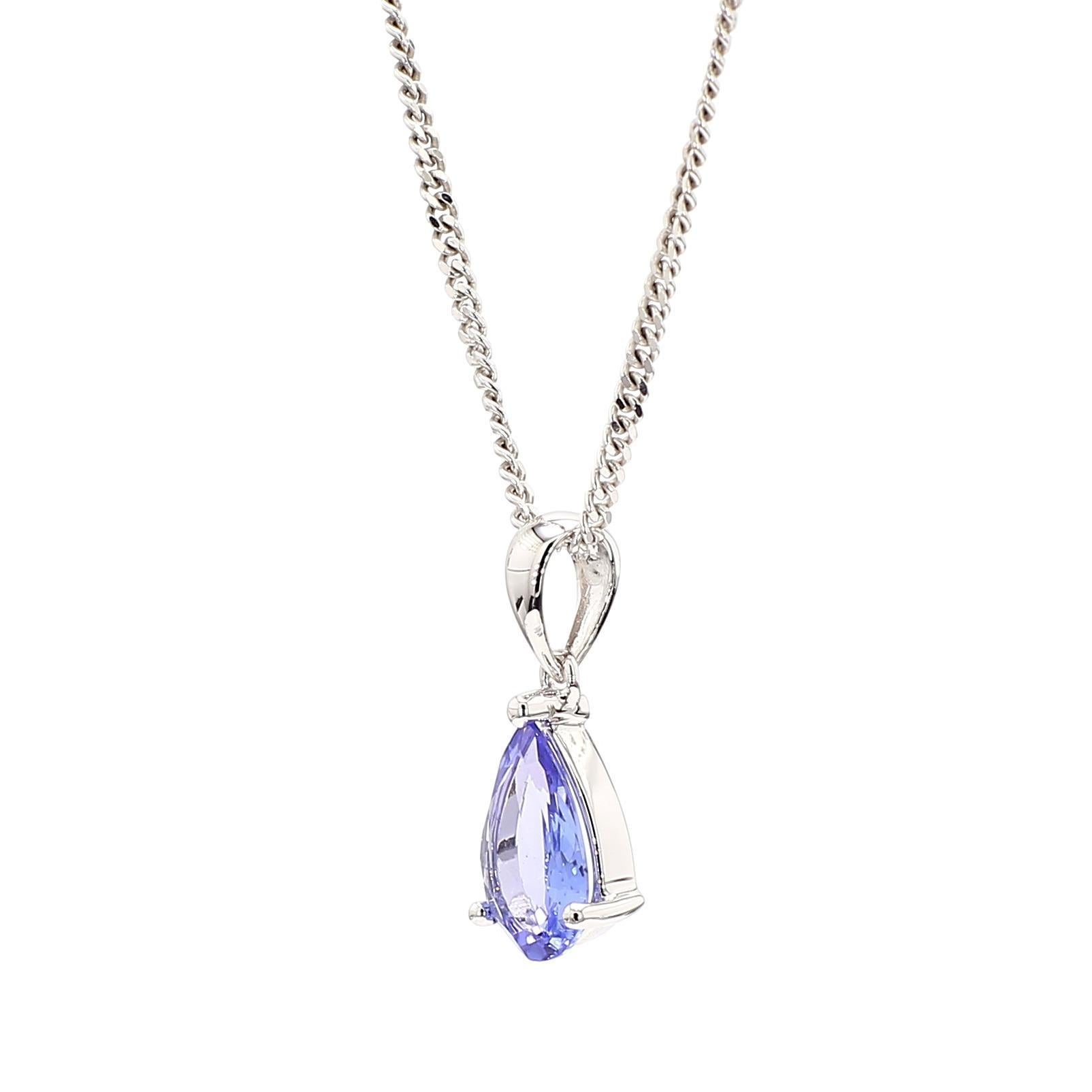 Natürliche 2 Karat Birnenschliff Tansanit in 18K Weißgold Teardrop Anhänger Halskette im Zustand „Neu“ im Angebot in Miami, FL