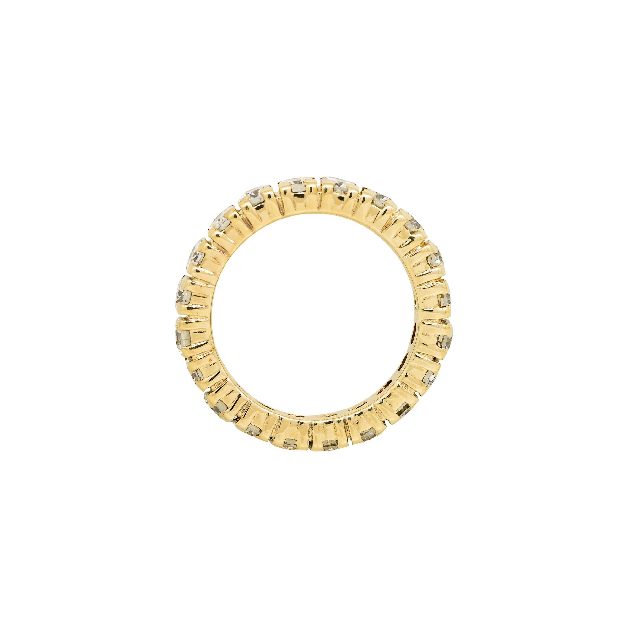 Natürlicher 2,0 Karat Runder Brillant Diamant 14-Karat Ewigkeitsring Vorrätig (Rundschliff) im Angebot