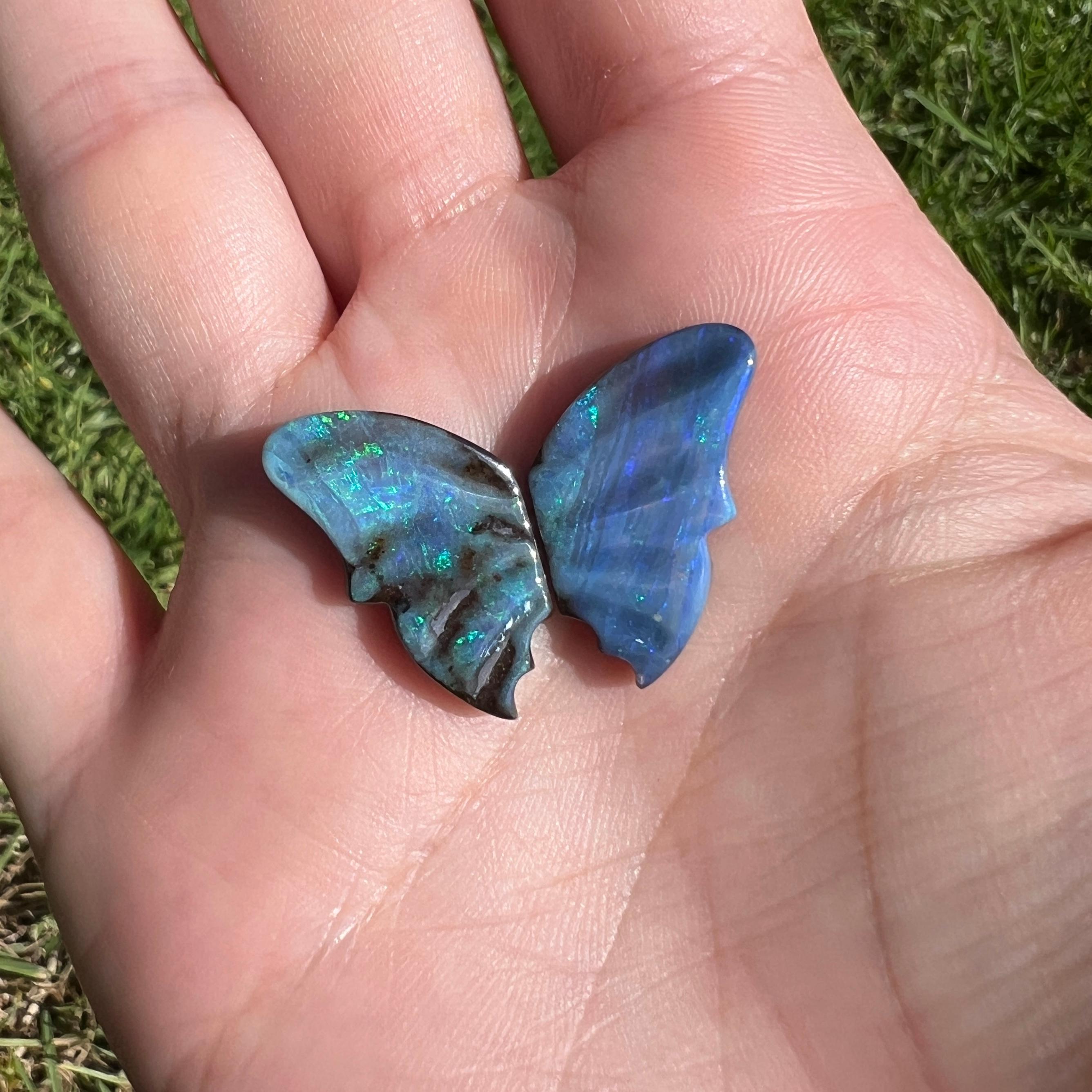 Women's Natural 20.08 Ct Carved Boulder Opal Butterfly Wings mined by Sue Cooper For Sale