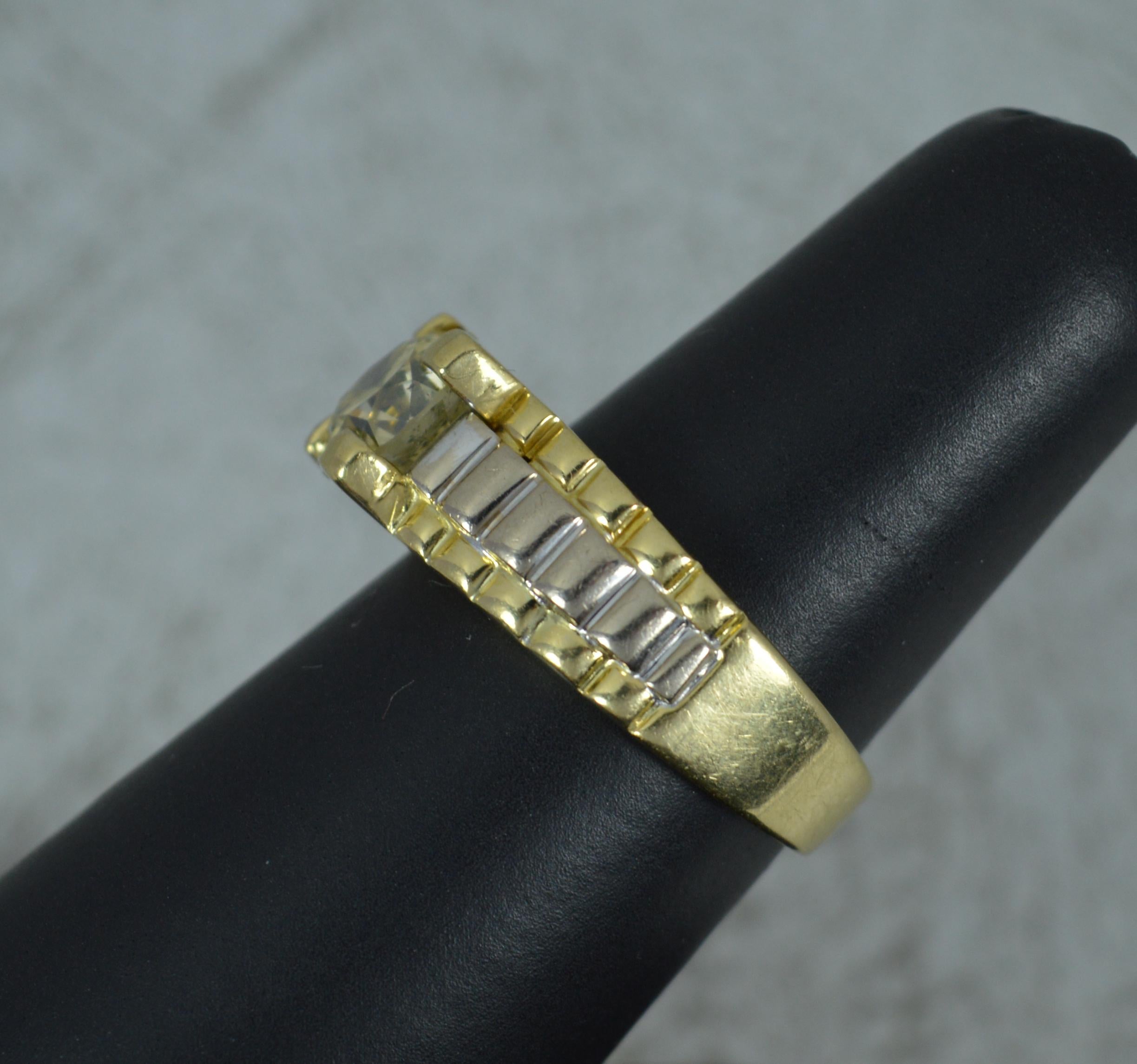 Natural 2.00ct Champagne Diamond and 18ct Gold Rolex Design Band Ring For Sale 3