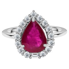 Anello in oro bianco 18 carati con rubino naturale da 2,02 carati e diamante da 0,50 carati SI/H