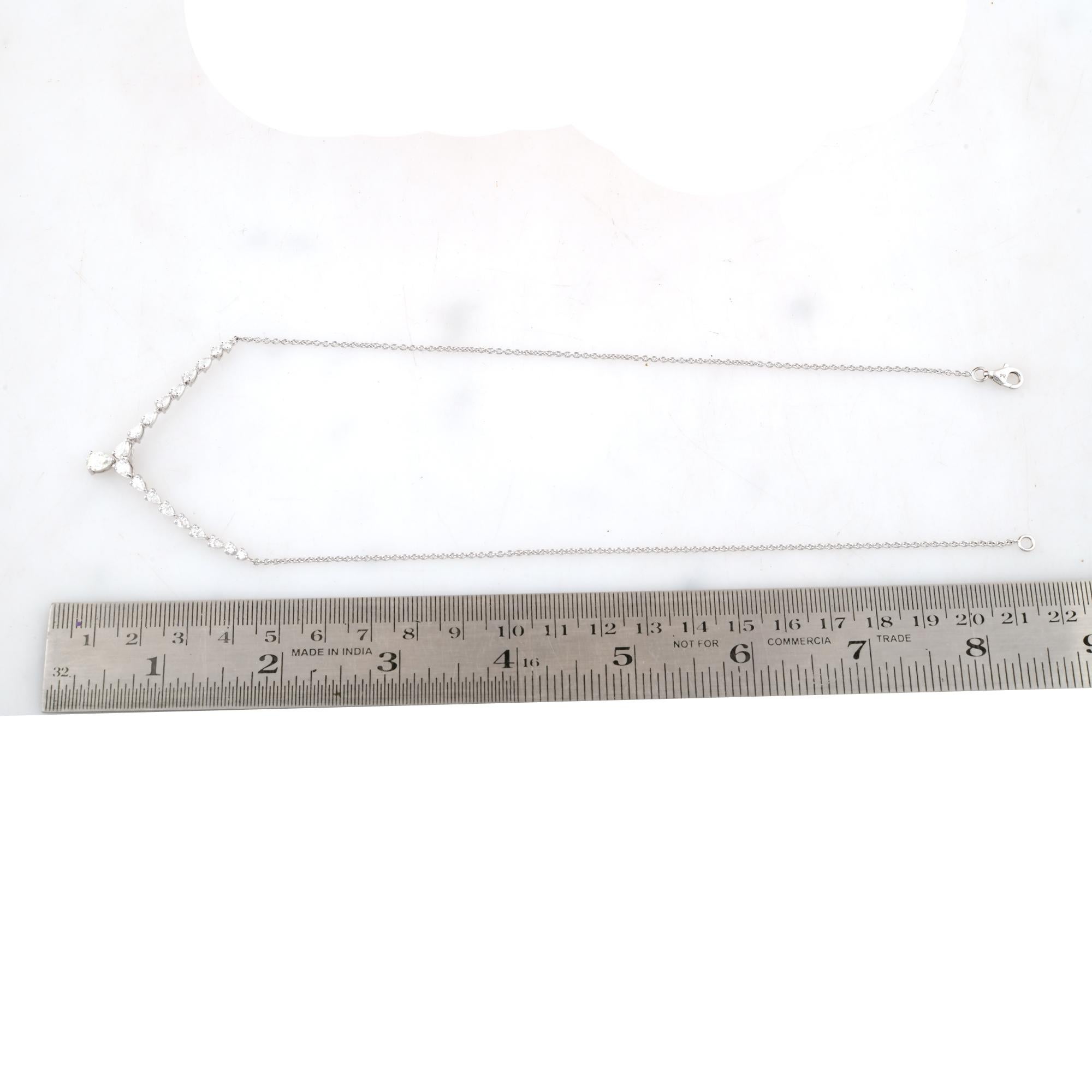 Natural 2.04 Carat SI/H Pear Shape Diamond Necklace 14 Karat White Gold Jewelry In New Condition For Sale In Diera, Dubai