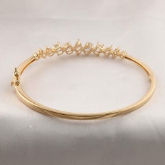 18k Yellow Gold Oval Pear Marquise Cut Diamond Hinged Bangle Bracelet 2.06 Ct