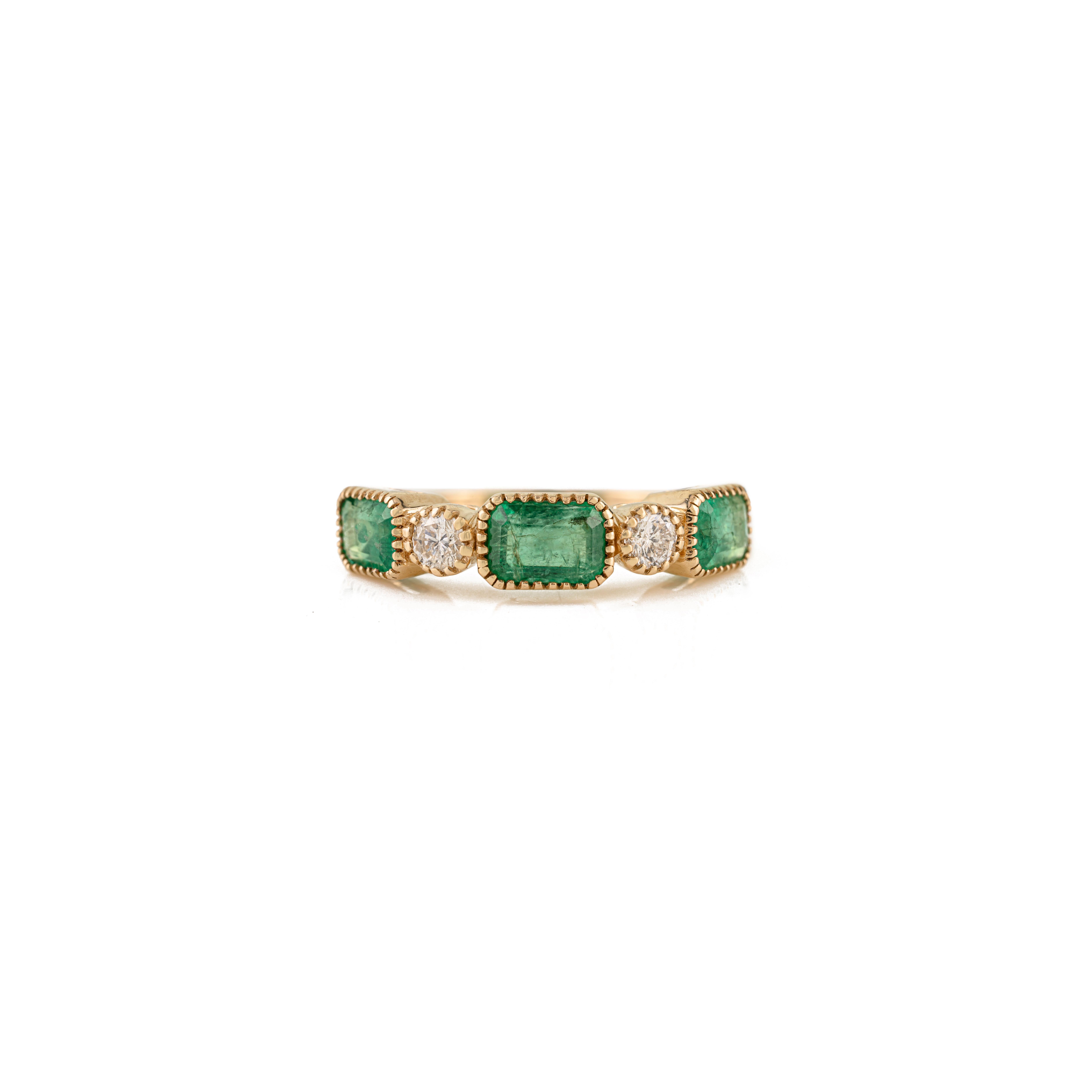 En vente :  Nature 2.07 Ct Octagon Emerald & Diamond Stackable Band Ring in 14K Yellow Gold 9