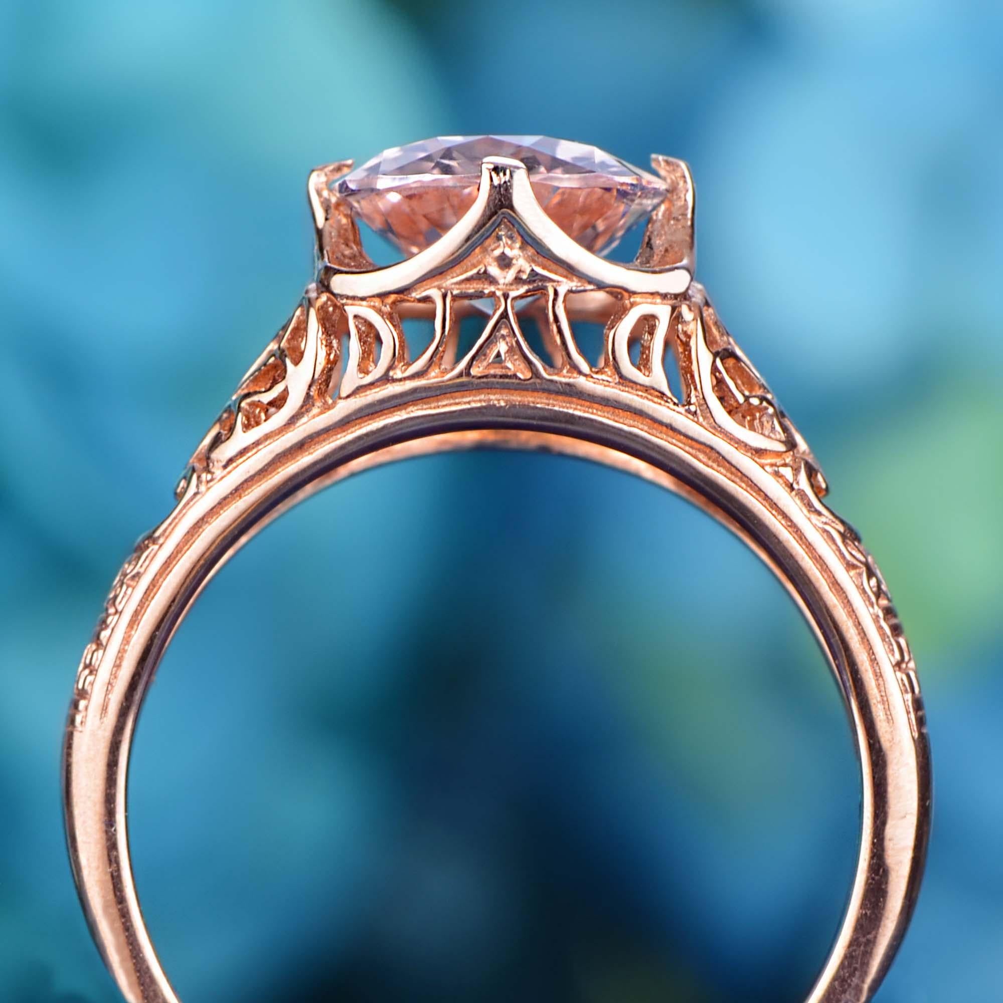 Natural 2.1 Ct. Morganite Vintage Style Filigree Ring in Solid 9K Rose Gold In New Condition For Sale In Bangkok, TH