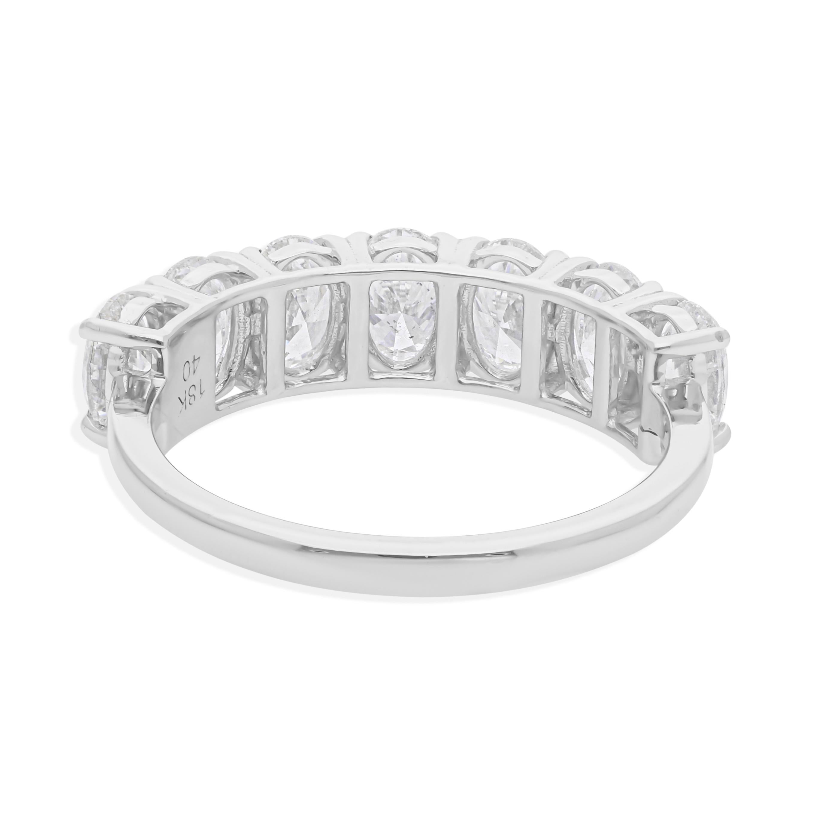 Bague fine joaillerie en or blanc 18 carats avec diamant naturel de forme ovale de 2,13 carats SI/H Neuf - En vente à Diera, Dubai
