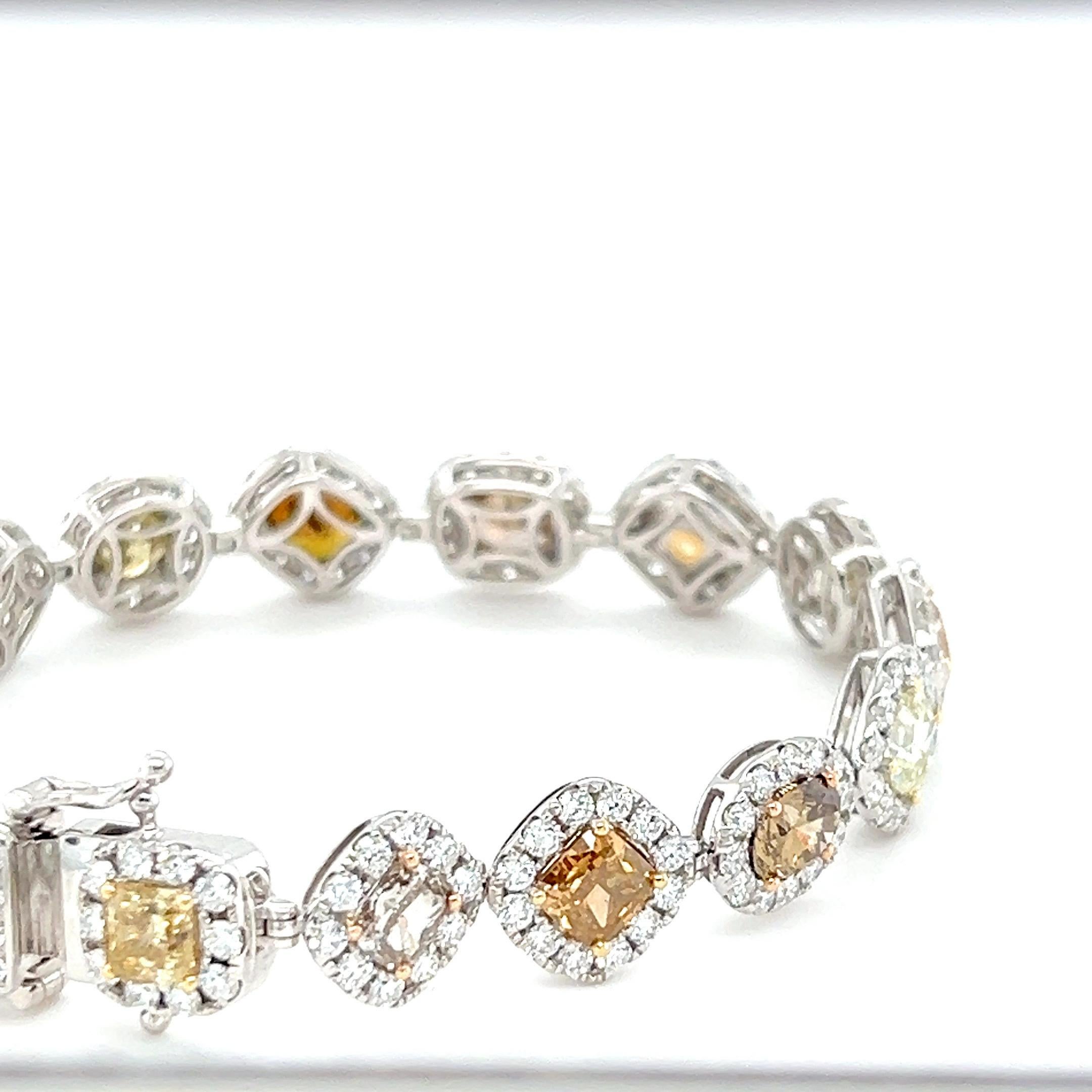 Natural 21.98 carat Multi color Diamond  Bracelet  For Sale 5