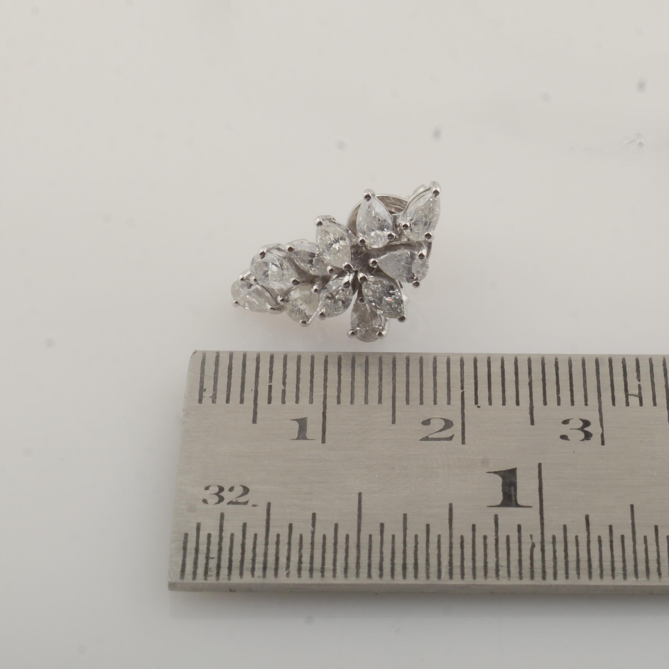 Natural 2.2 Carat SI/H Marquise & Pear Diamond Stud Earrings 10 Karat White Gold en Nuevo estado para la venta en Diera, Dubai