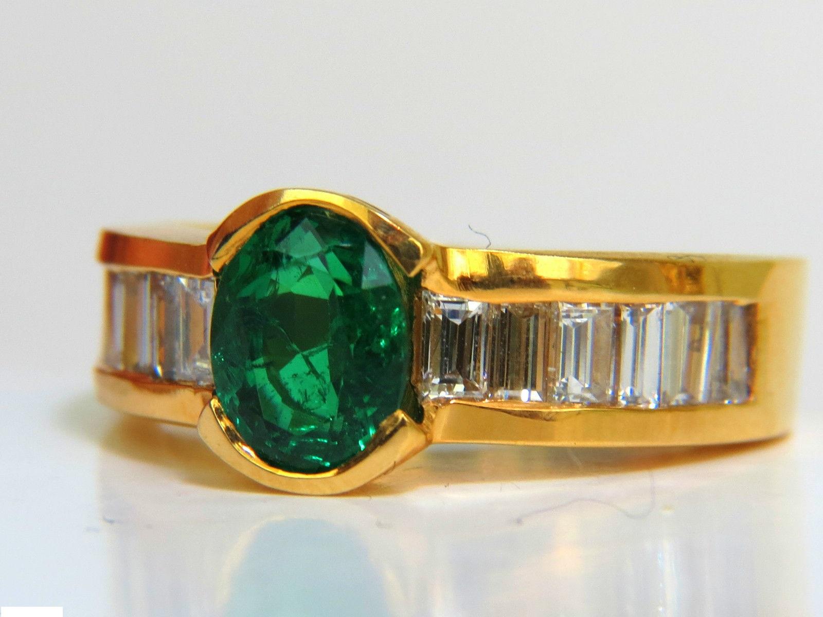 Natural 2.20 Carat Vivid Green Emerald Diamond Ring Baguette VS 5