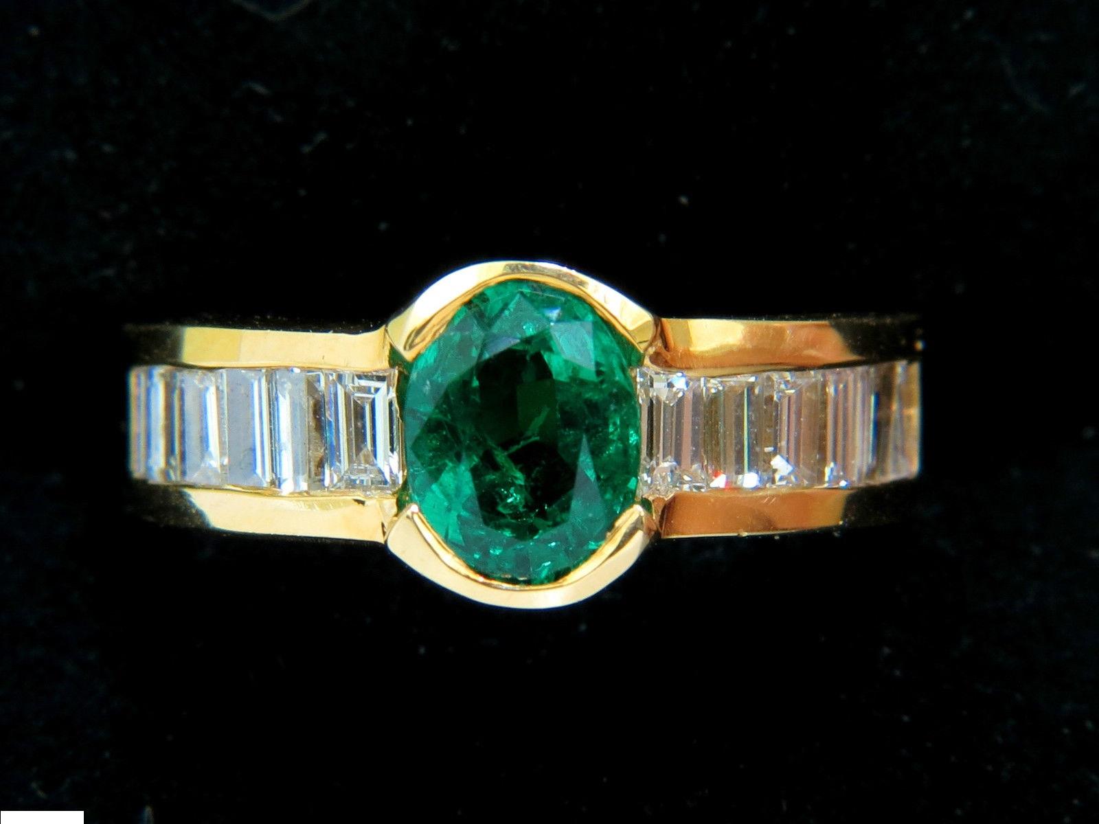 The Vivid.

1.20ct. Natural oval NATURAL Zambian emerald

Emerald is of clean clarity

Full Glow, very vivid in color

&

1.00ct. diamonds

Baguette step cuts

H-color, Vs-2 clarity

Ring measures: 8.55mm wide




14kt. Yellow gold 

5.9