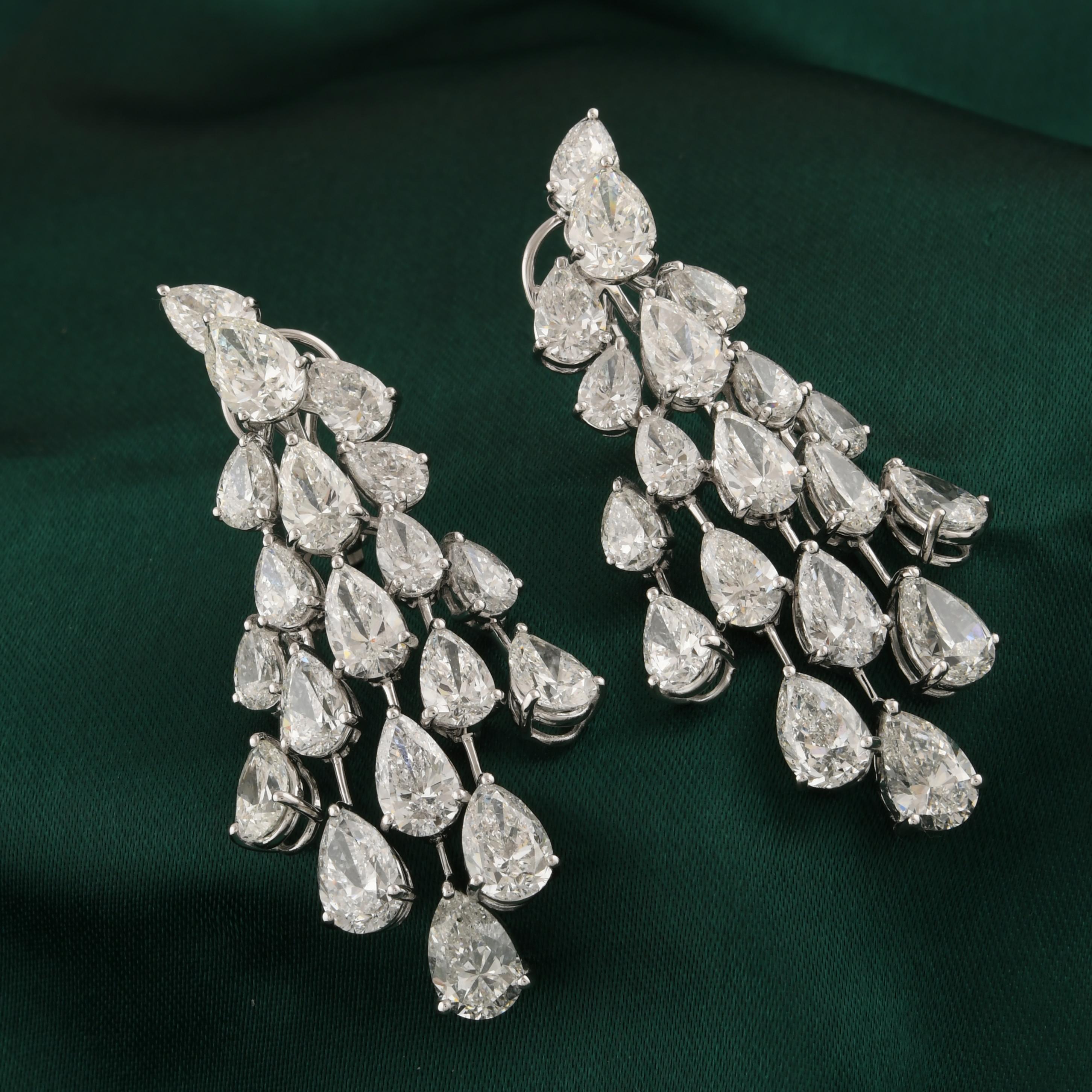 Einzelheiten

Artikel-Code:- SEE-16859A
Bruttogewicht :- 19.86 gm
18k Weißgold Gewicht :- 15,37 gm
Natürlicher Diamant Gewicht :- 22.43 Ct. ( DURCHSCHNITTLICHE DIAMANT-REINHEIT SI1-SI2 & FARBE H-I )
Ohrringe Größe :- ca. 51 mm.

✨ Individuelle