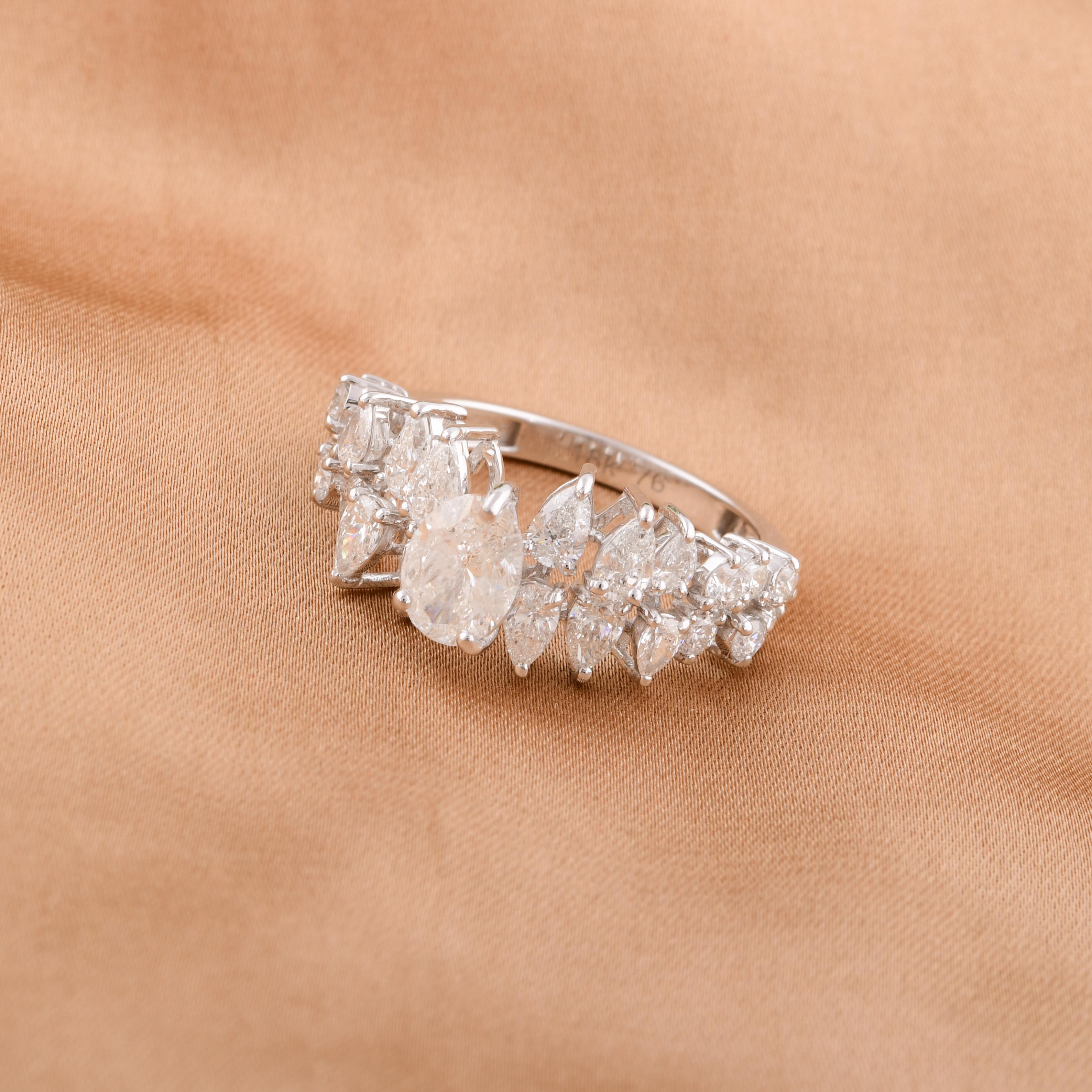 Taille poire Bague promesse en or blanc 18 carats, diamant ovale et poire de 2,27 carats en vente