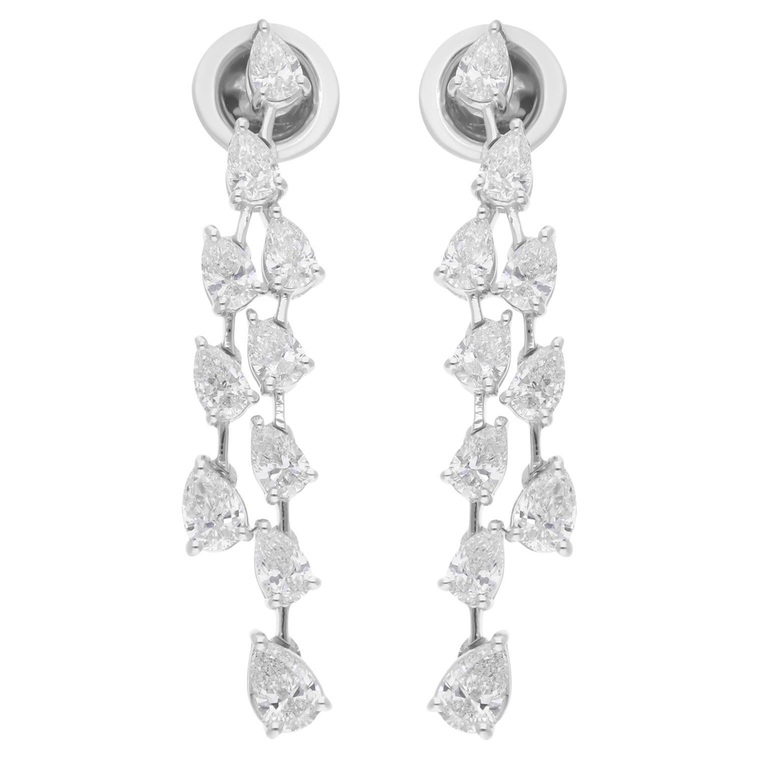 Boucles d
oreilles en or blanc 18 carats avec diamants naturels en forme de poire de 2,27 carats SI/H