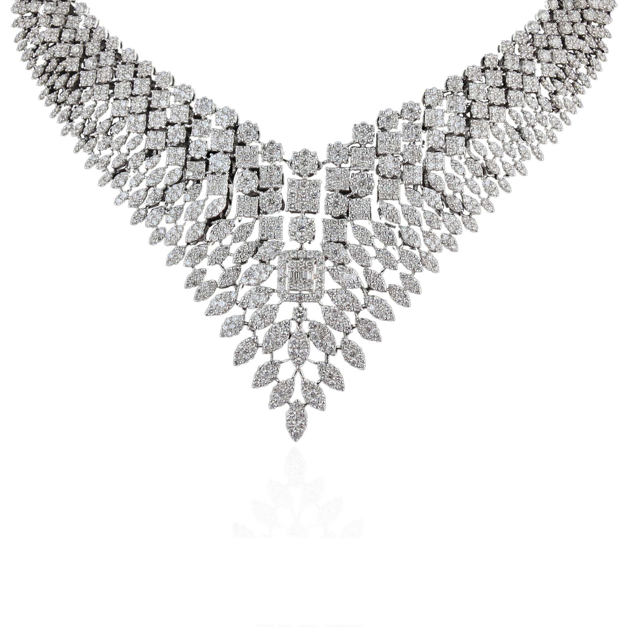 Round Cut Natural 23.20 Carat Diamond Choker Necklace 18 Karat White Gold Handmade Jewelry For Sale