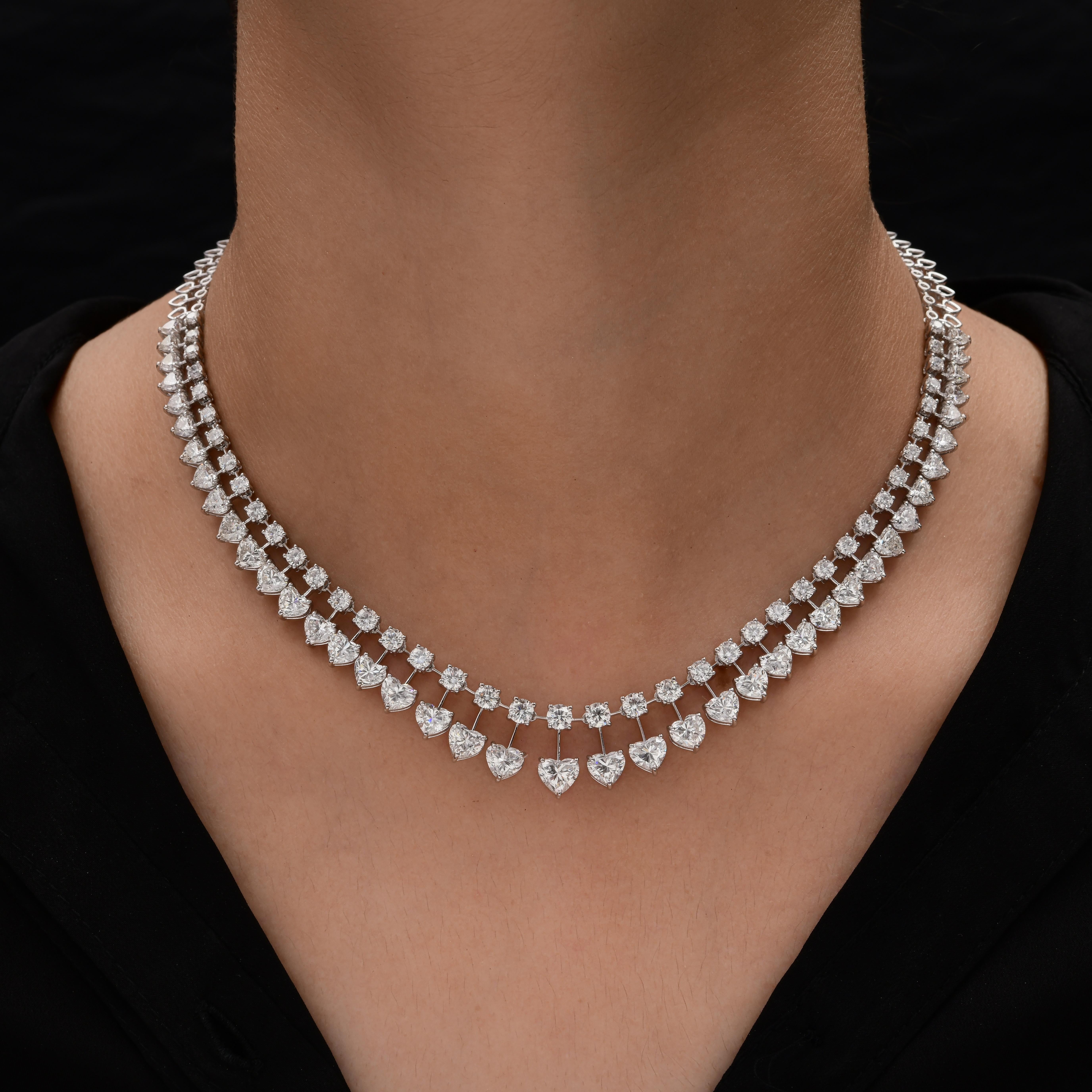 Moderne Nature 23.26 Carat SI/H Heart Round Shape Diamond Necklace Or blanc 18 Karat en vente