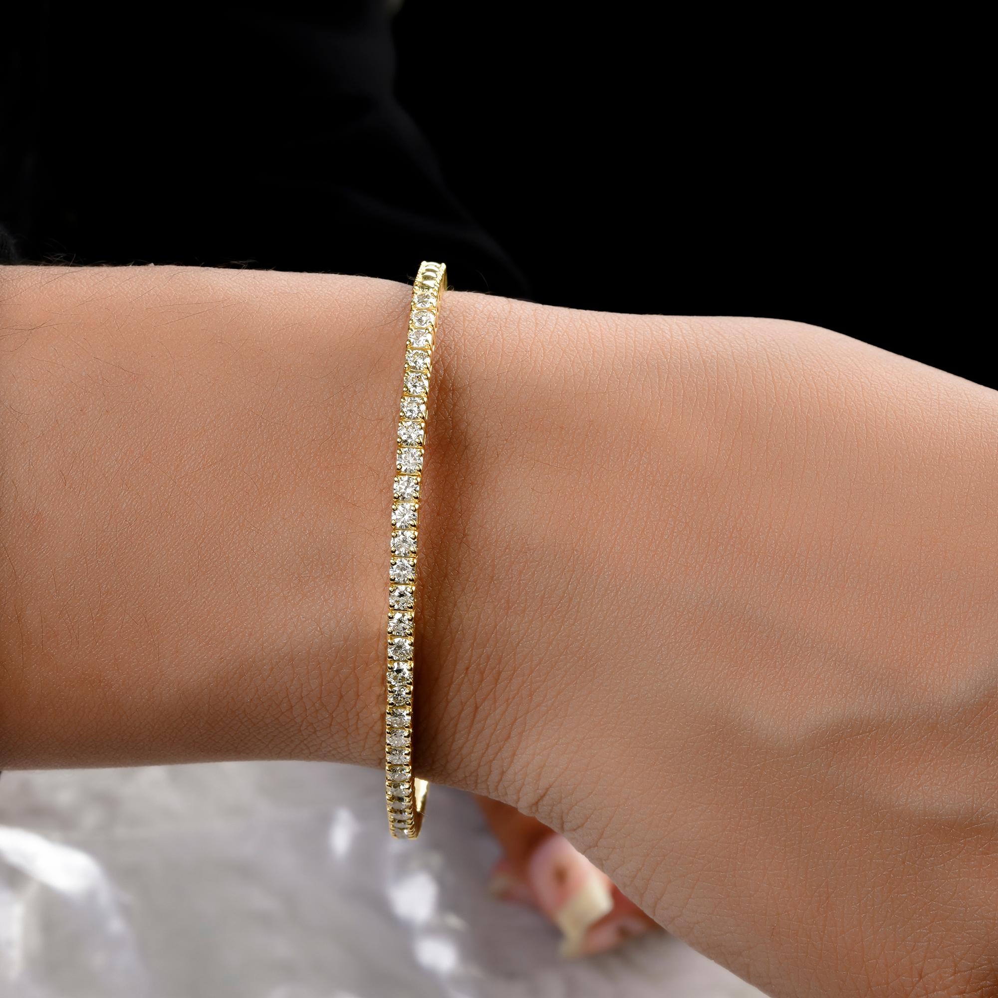Modern Natural 2.33 Carat Pave Diamond Bangle Bracelet 18 Karat Yellow Gold Jewelry For Sale