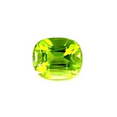Natural 2.36ct Vivid Green Peridot Cushion Cut Loose Gemstone 8.4x7mm