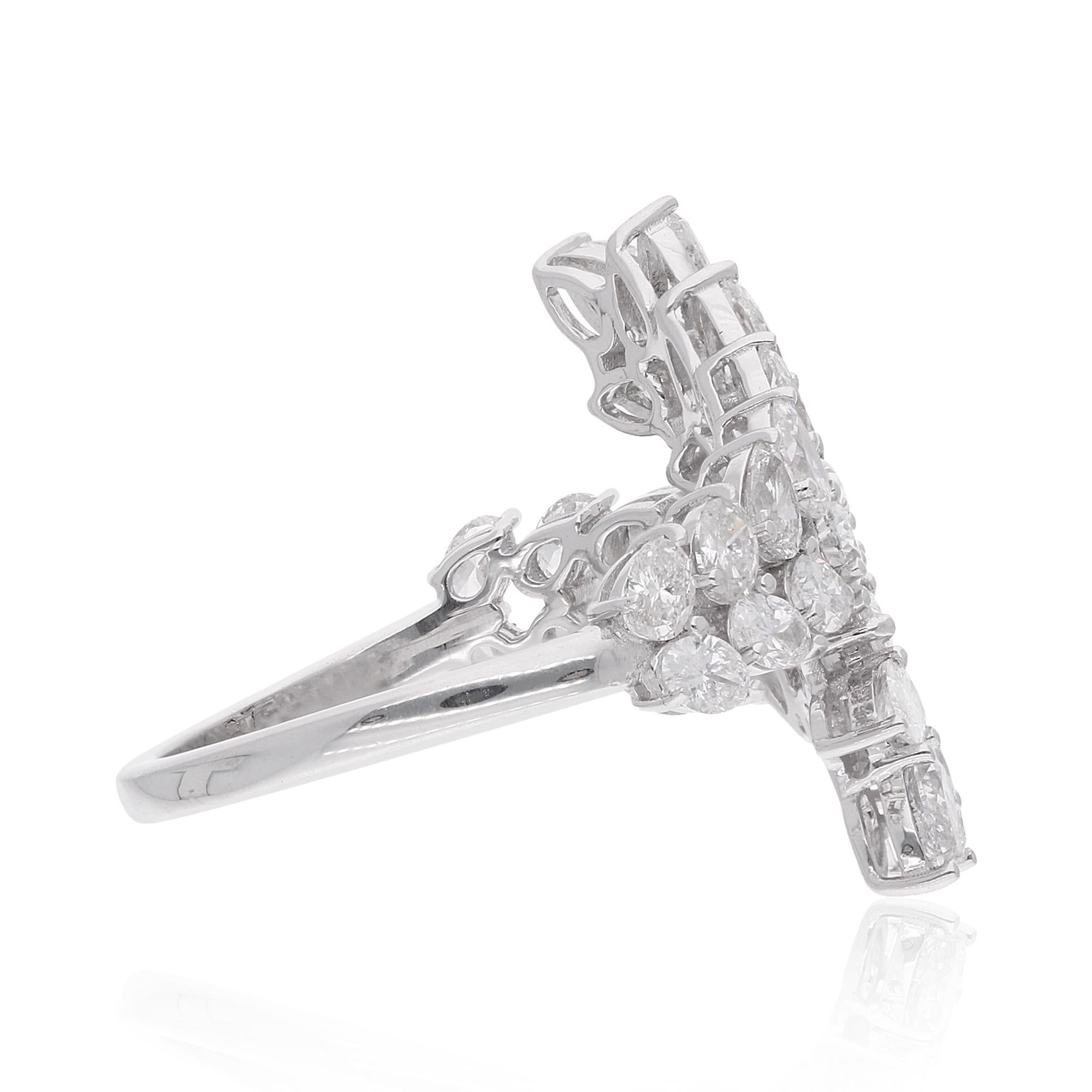 L'anello è una misura 7 e può essere ridimensionato a una misura più grande o più piccola su richiesta. Segui la vetrina di Spectrum Jewels per vedere le ultime collezioni e i pezzi esclusivi. Spectrum Jewels è orgoglioso di essere considerato un