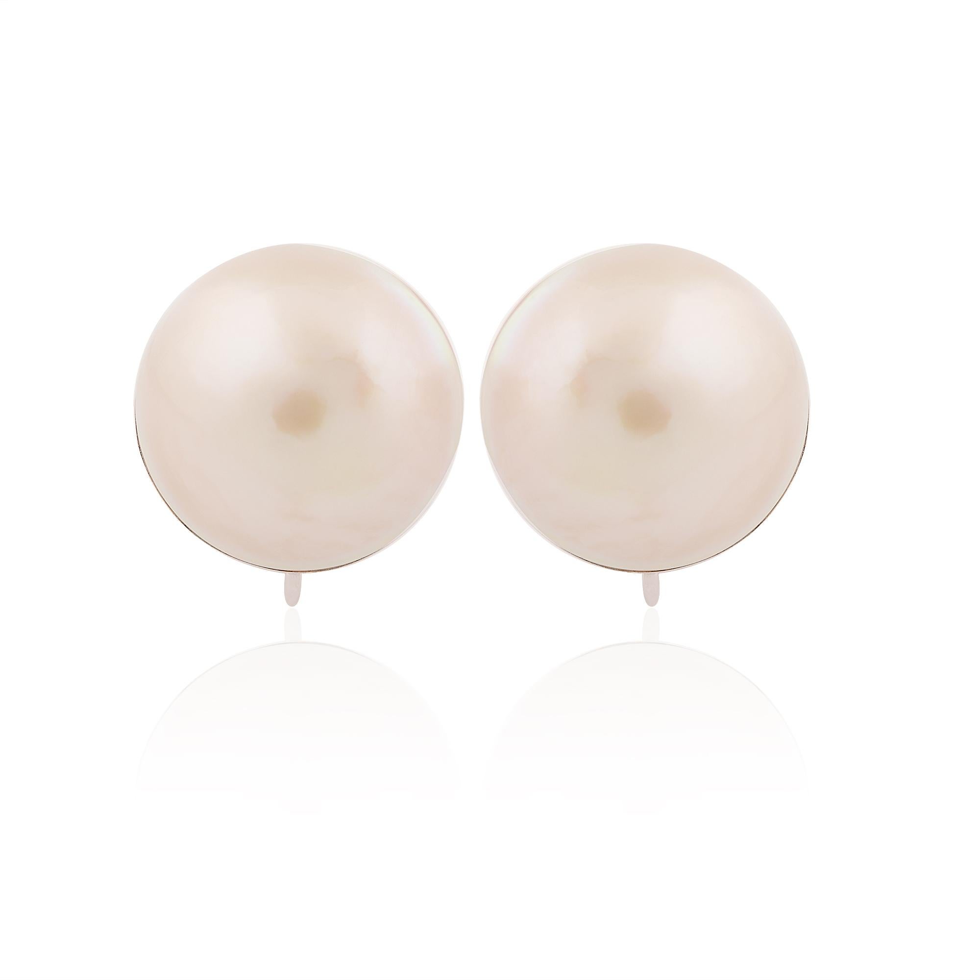 Women's Natural 23.86 Carat Pearl Gemstone Stud Earrings Solid 14k White Gold Jewelry For Sale