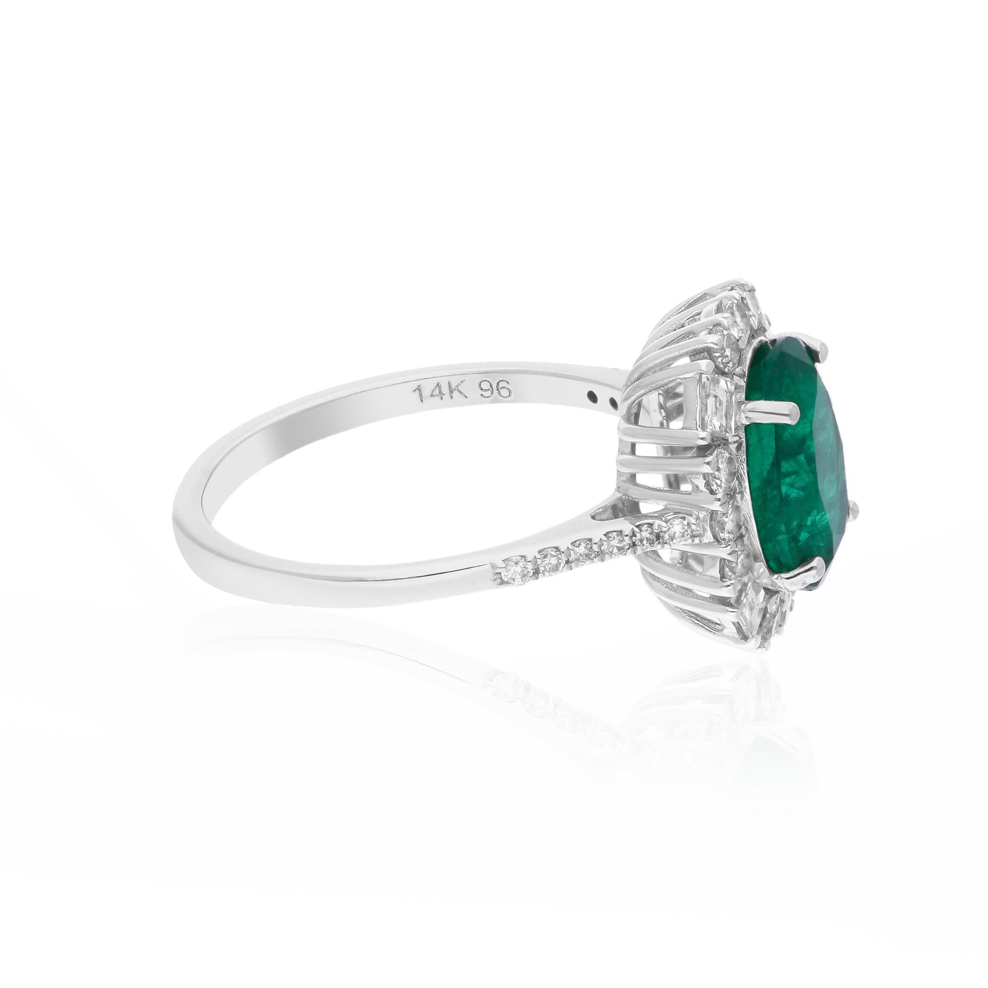 De las mujeres Esmeralda zambiana natural de 2,43 quilates Diamante de 0,6 quilates Oro blanco de 14 quilates en venta
