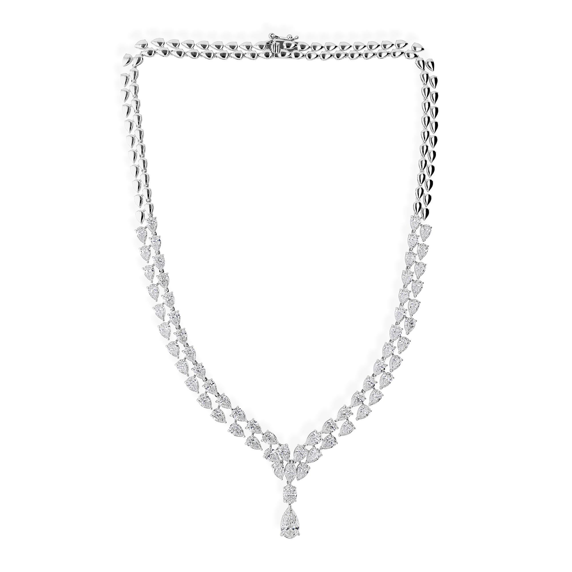 Collar de diamantes naturales de 24,36 quilates de oro blanco de 18 quilates con claridad SI y color HI en venta 2