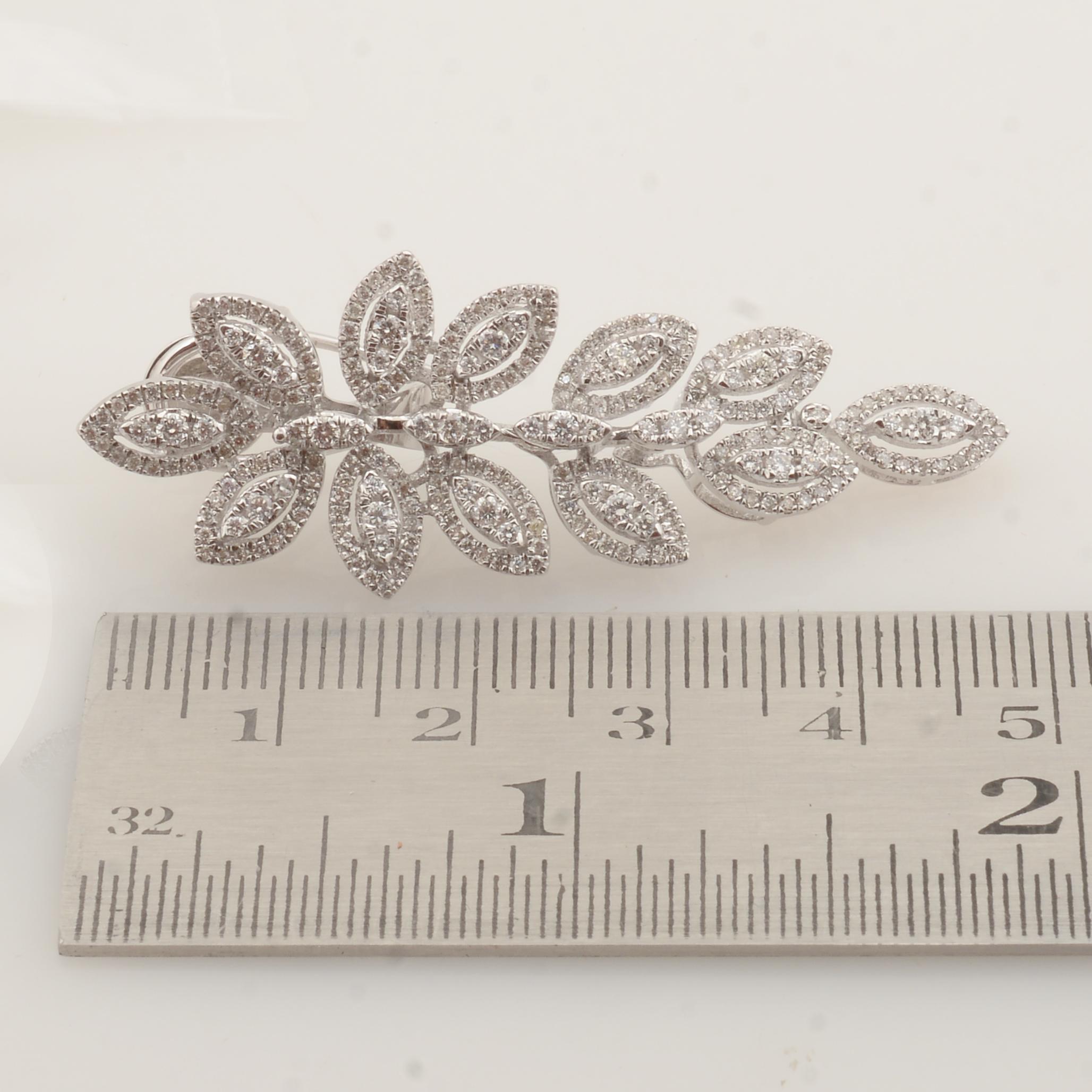 Natural 2.50 Carat Diamond Pave Dangle Earrings 18k White Gold Handmade Jewelry In New Condition For Sale In Diera, Dubai