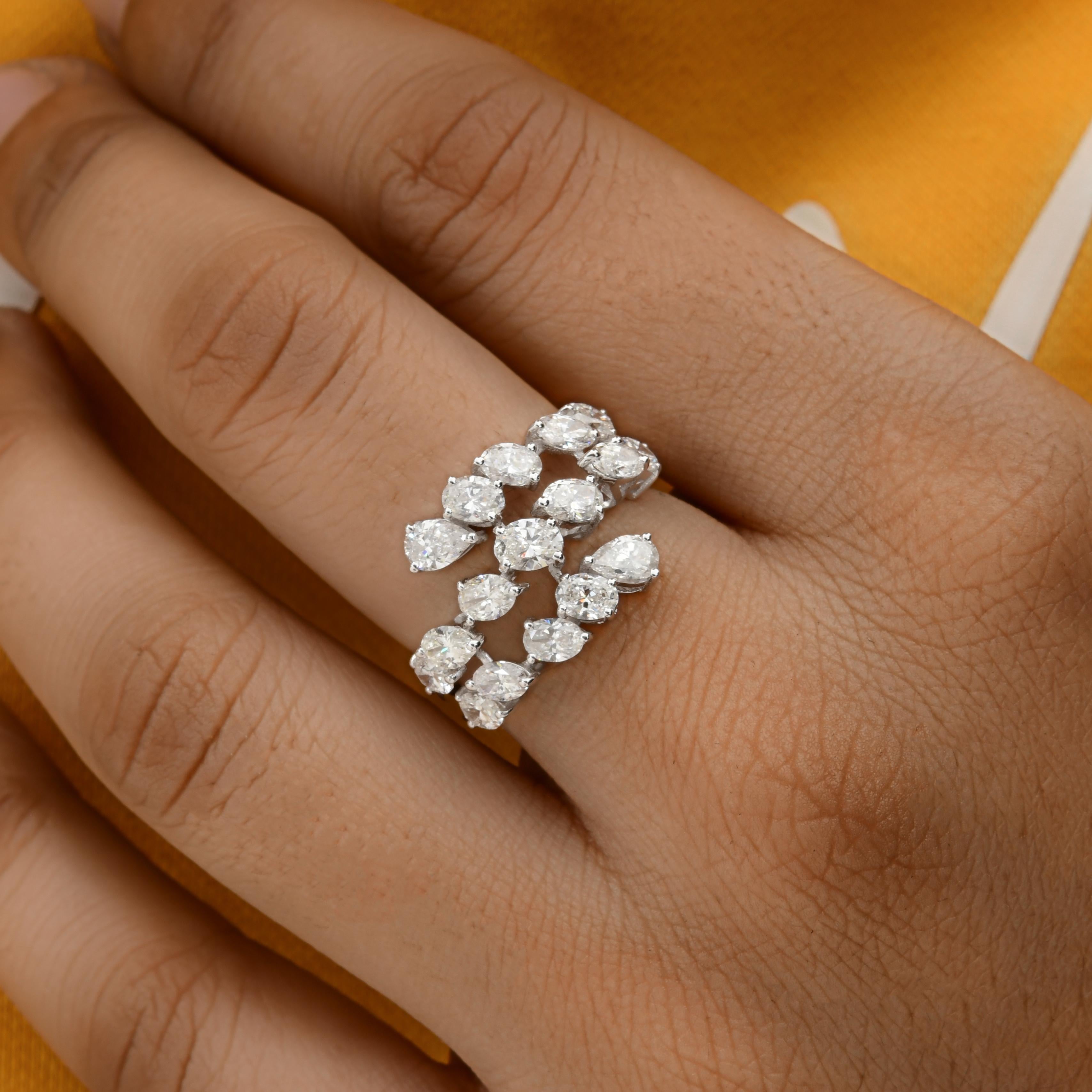 Natural 2.50 Carat SI/H Pear Oval Diamond Wrap Ring 18 Karat White Gold Jewelry In New Condition For Sale In Diera, Dubai