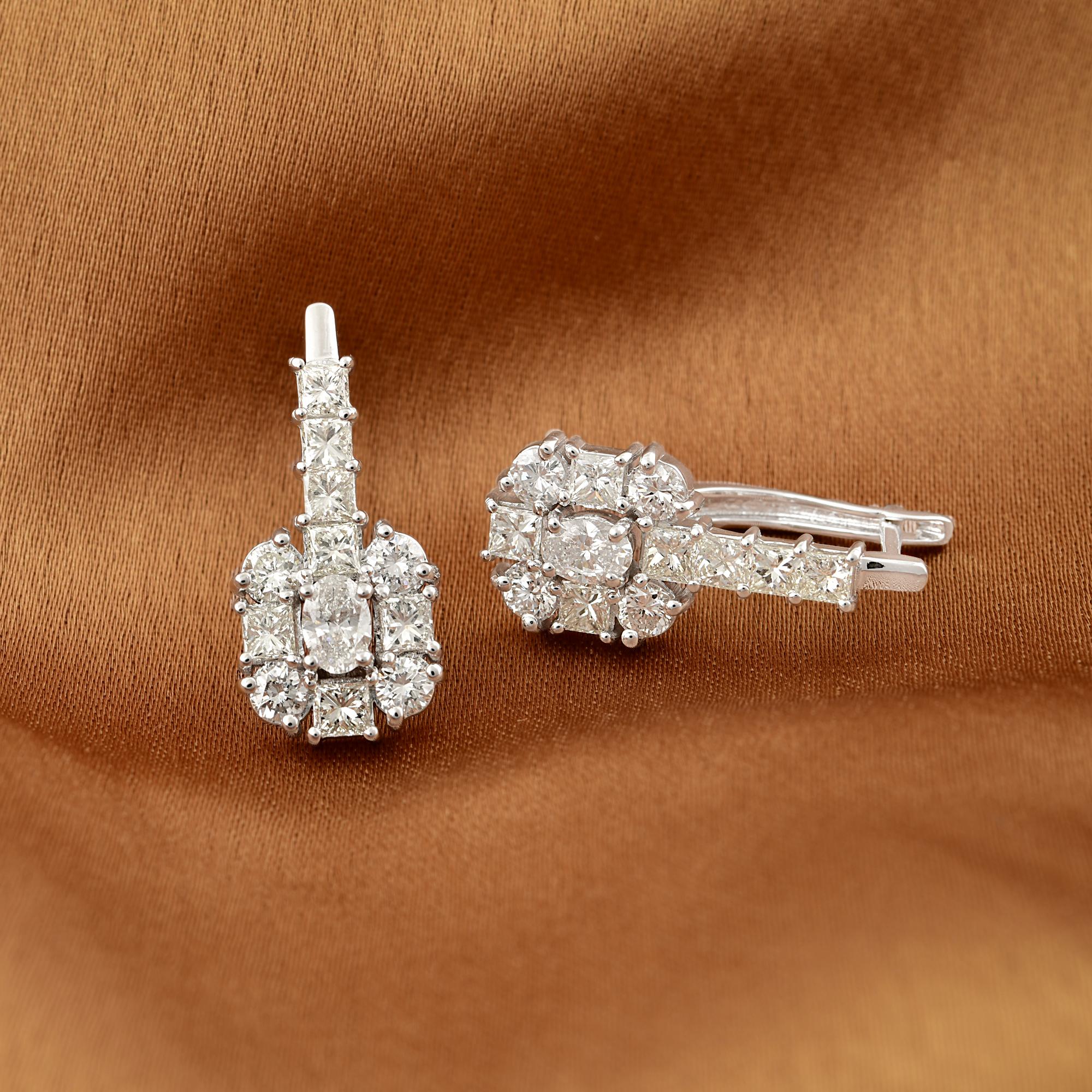 Modern Natural 2.50 Carat SI/H Princess Cut Diamond Dangle Earrings 18k White Gold For Sale