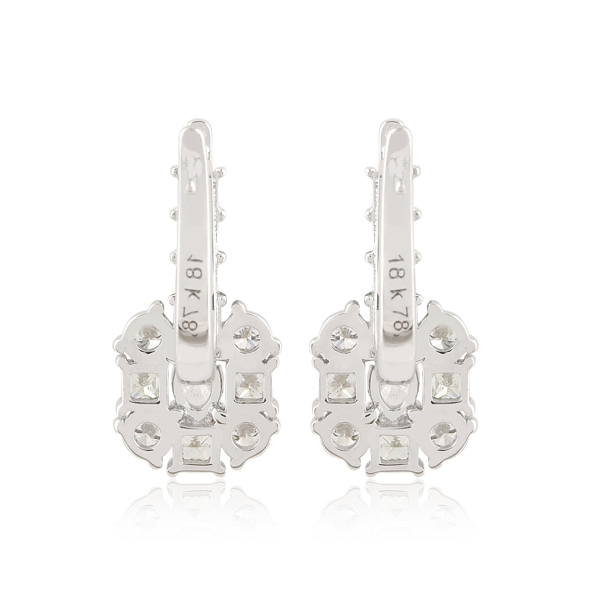 Natural 2.50 Carat SI/H Princess Cut Diamond Dangle Earrings 18k White Gold In New Condition For Sale In Diera, Dubai