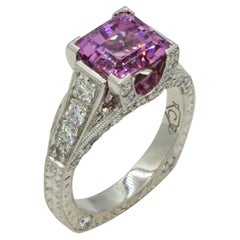 Natürlicher 2,50 Karat Asscher Rosa Spinell .97 Karattw Diamant Platin Ring 10.4 gr, 6 Größe