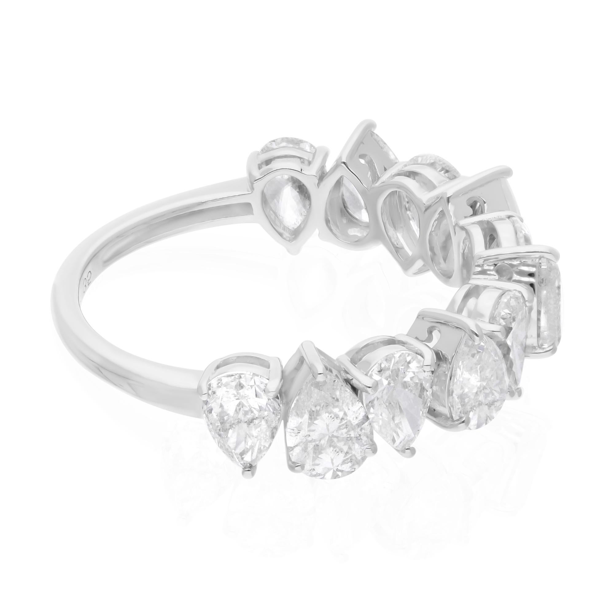 Natural 2.51 Carat SI Clarity HI Color Pear Diamond Ring 18 Karat White Gold In New Condition For Sale In Diera, Dubai