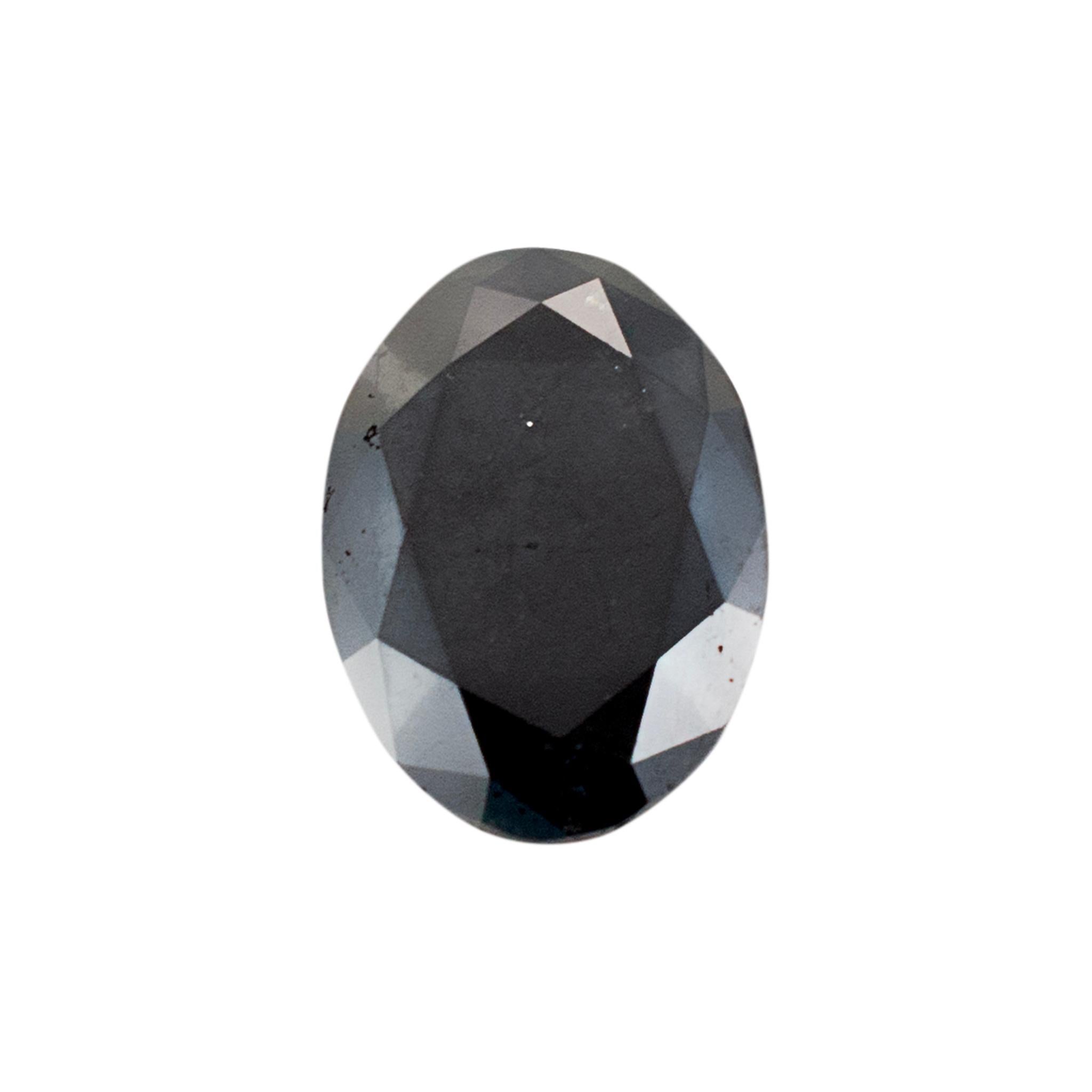 Un diamante suelto descrito como sigue...

De segunda mano en excelentes condiciones. Puede presentar pequeños signos de desgaste.

Un (1) diamante natural talla brillante oval:

Medidas: 23,05 mm x 16,53 mm x 7,92 mm de profundidad.
Peso en