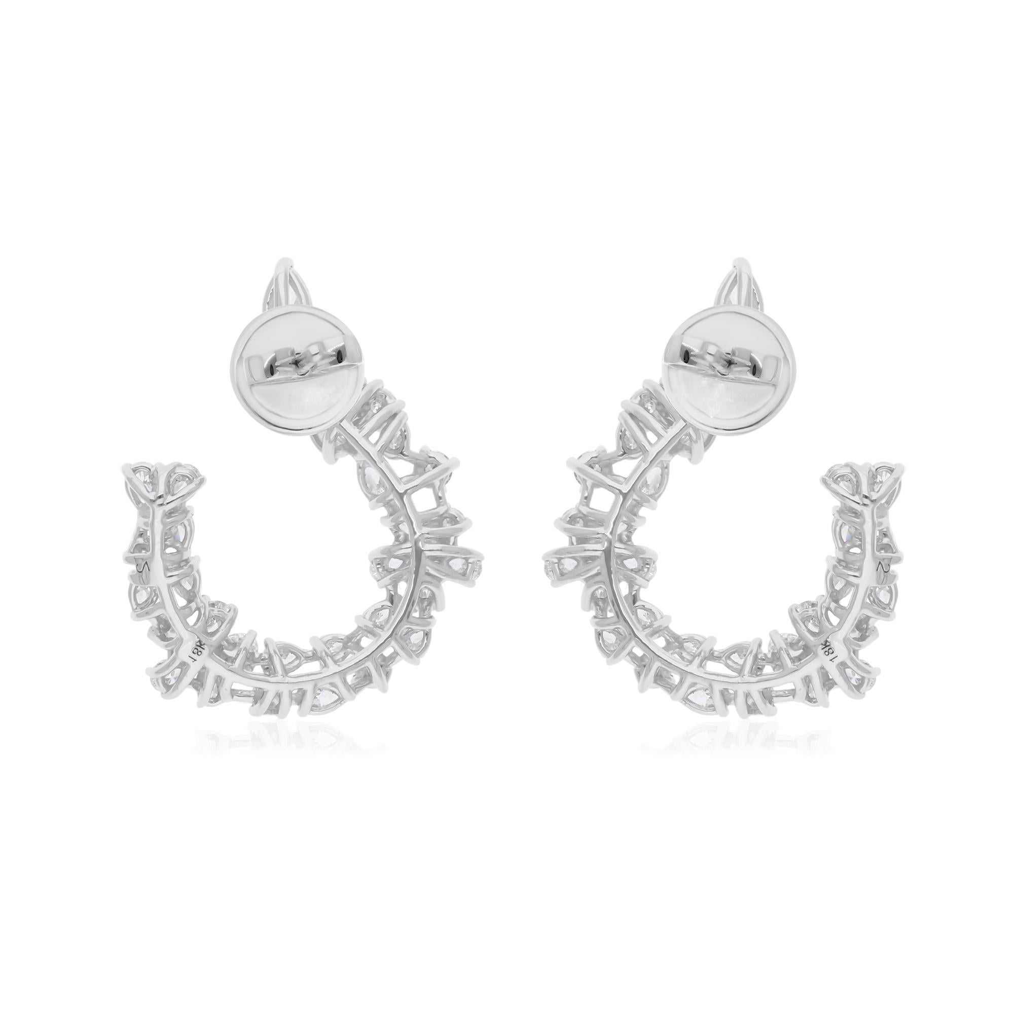Natural 2.52 Carat SI/H Pear Round Diamond Earrings 14 Karat White Gold Jewelry In New Condition For Sale In Diera, Dubai