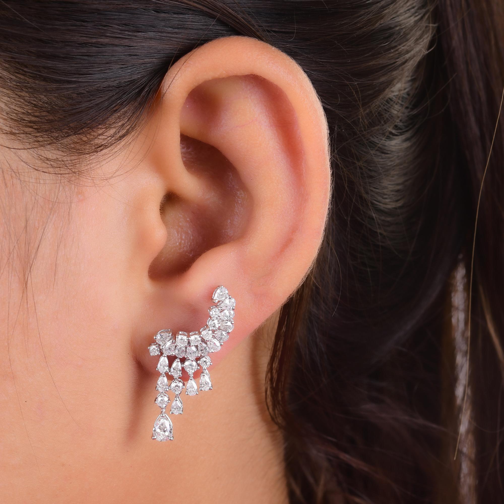 Boucles d'oreilles en or blanc 18 carats avec diamants ronds taille poire de 2,52 carats SI/H Neuf - En vente à Diera, Dubai