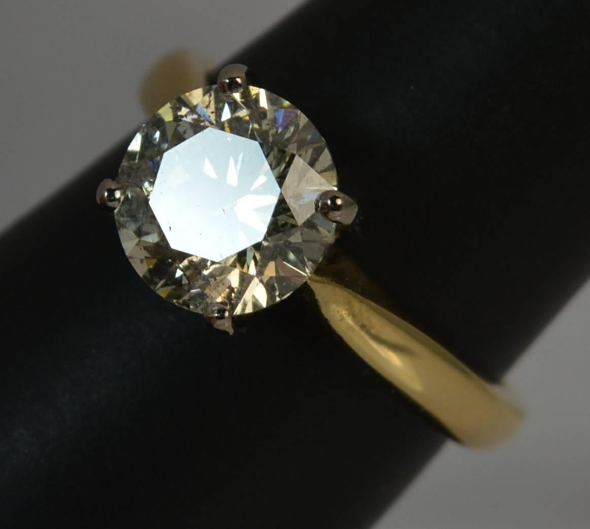 Natural 2.54 Carat Diamond and 18 Carat Gold Solitaire Engagement Ring 9
