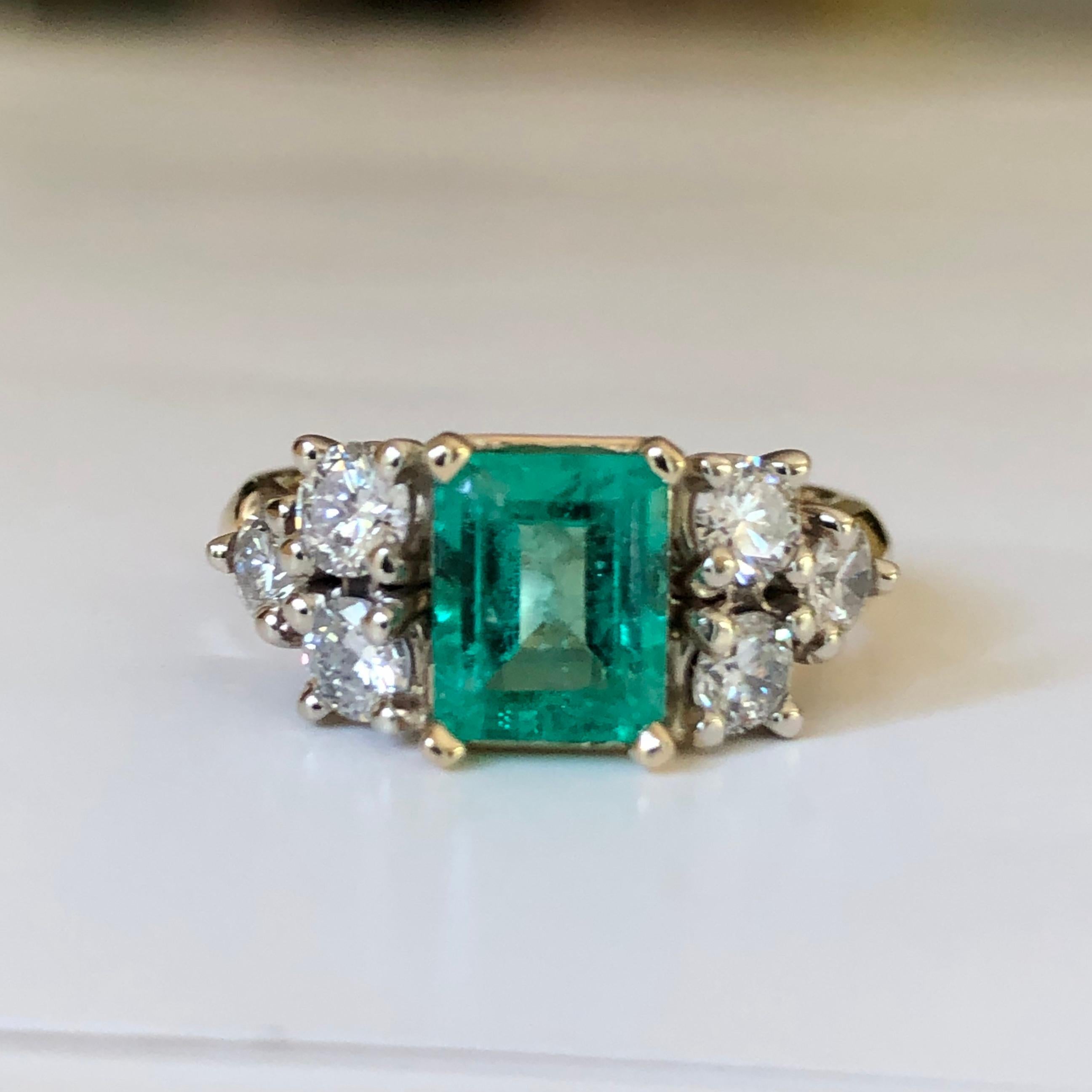 Emeralds Maravellous Colombian Emerald Diamond Engagement Ring 2.57 Carat For Sale 11