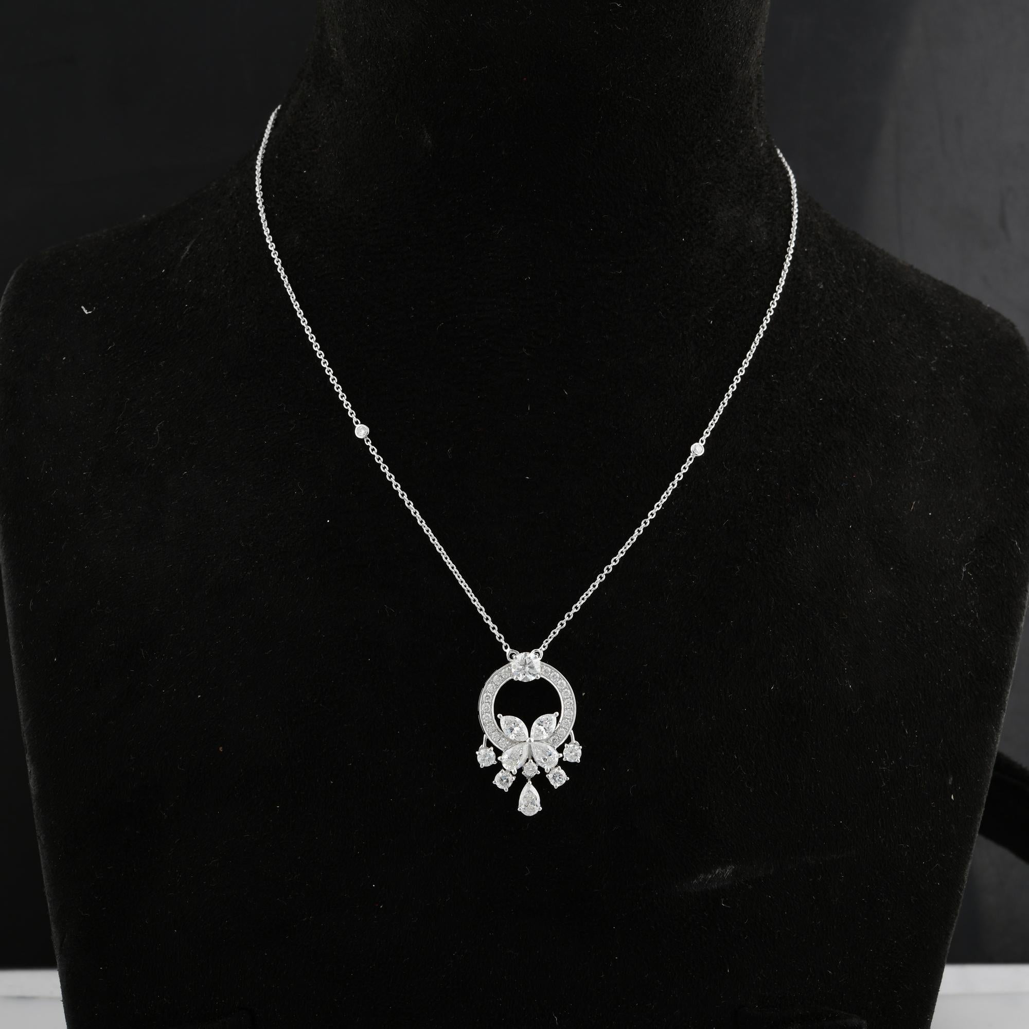 Natural 2.69 Carat Diamond Pendant Necklace 18 Karat White Gold Handmade Jewelry In New Condition For Sale In Diera, Dubai