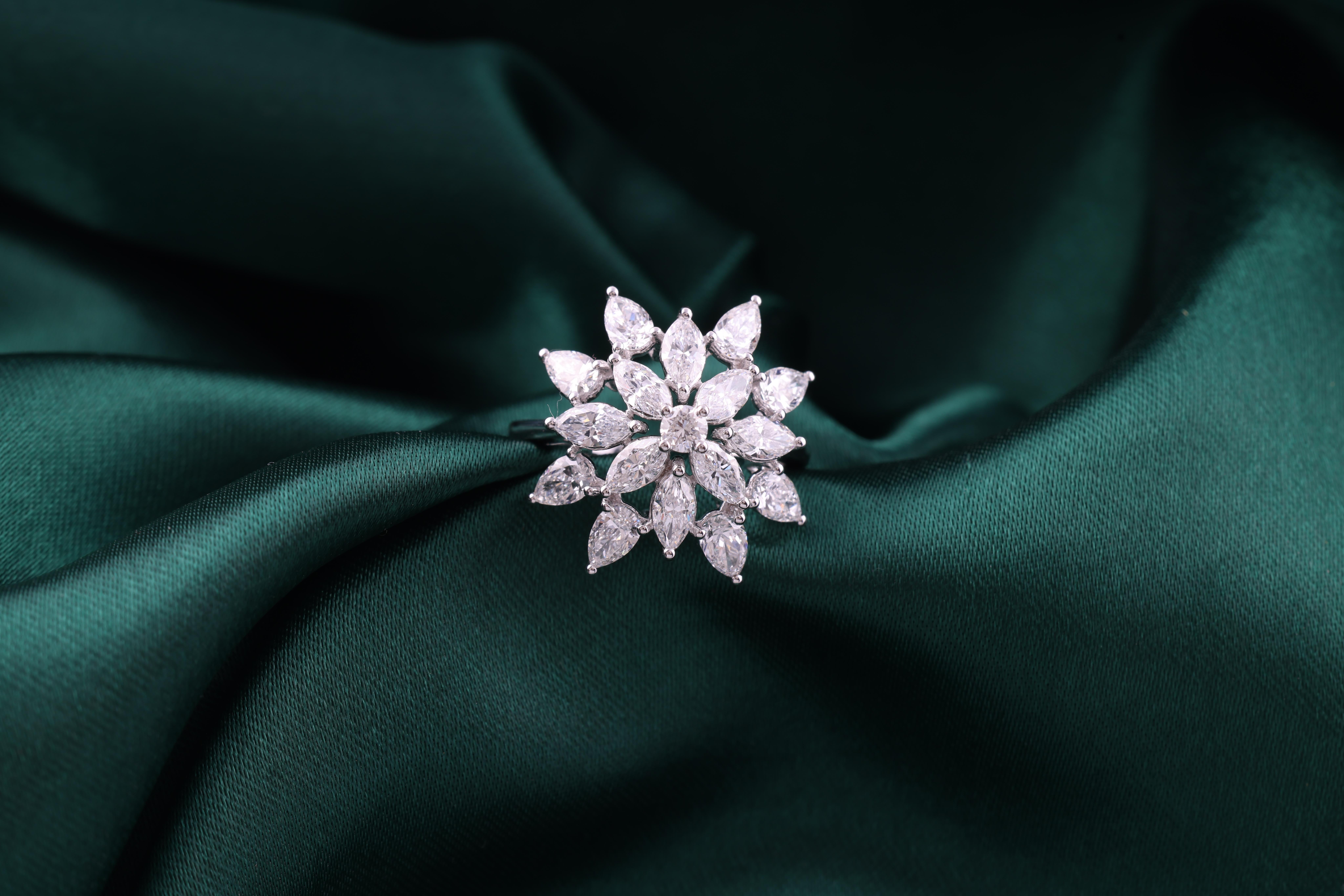 De las mujeres Anillo de diamantes naturales de 2,75 quilates con claridad SI y color HI Joyas de oro blanco de 14 quilates en venta