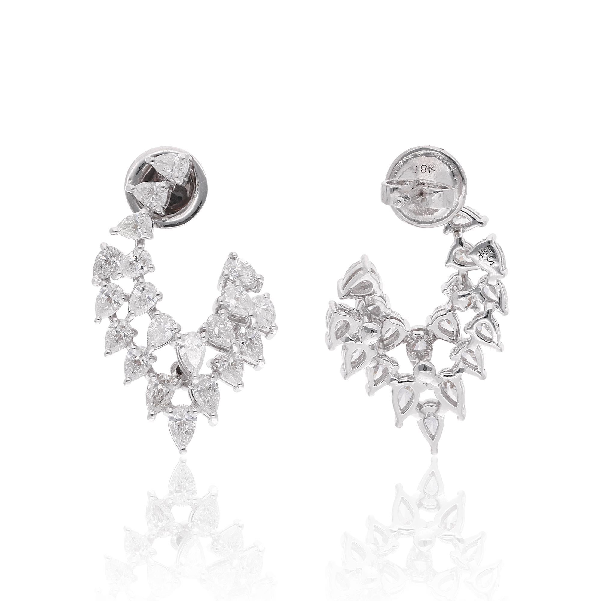 Codice articolo :- See-13311 (14K)
Peso lordo :- 6.57 gm
Oro bianco 14k Peso :- 6,02 gm
Peso del diamante naturale :- 2.76 carati.  (DIAMANTE DI PUREZZA MEDIA SI1-SI2 E COLORE H-I)
Dimensioni degli orecchini: 24 mm
