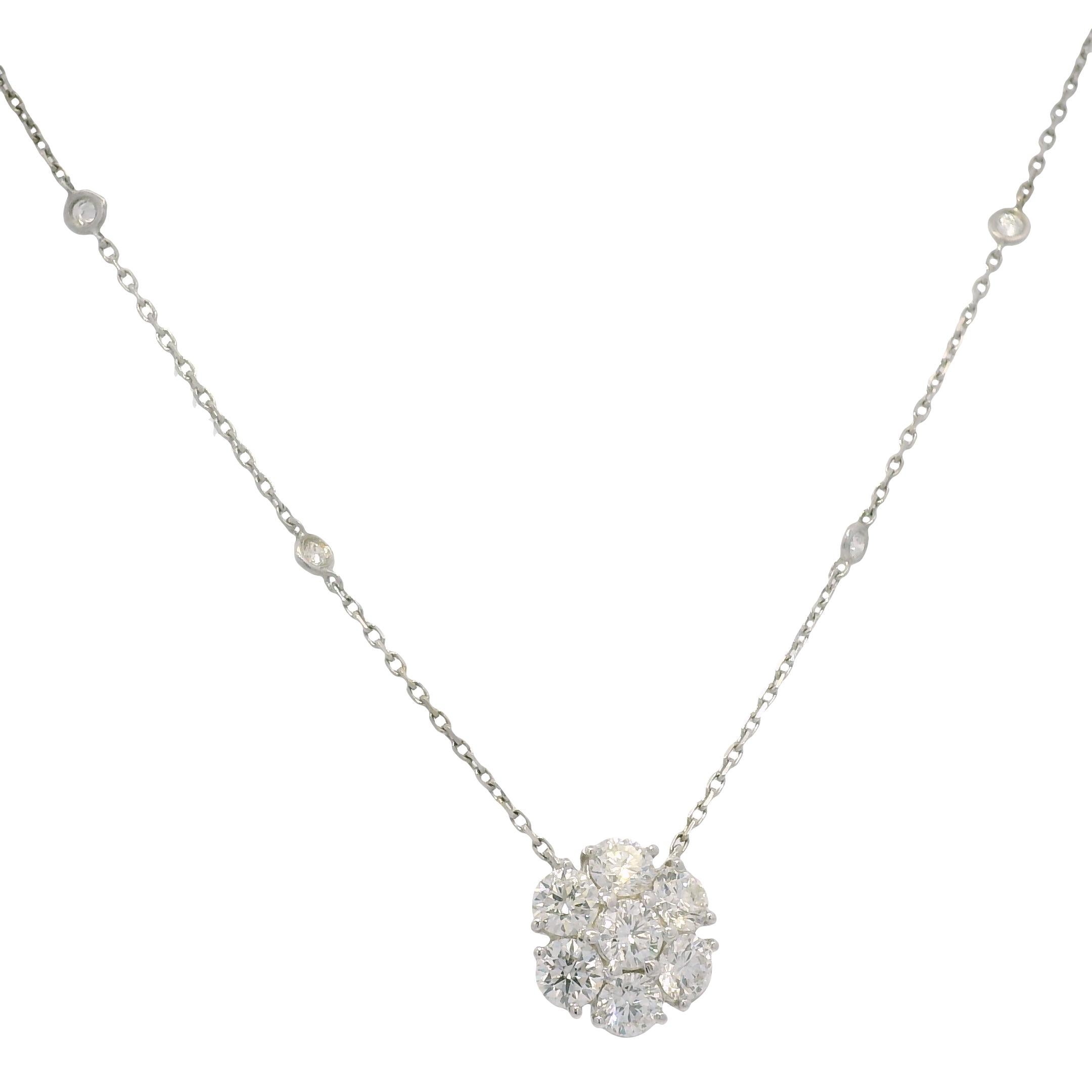 Natural 2.76 Carat Round Diamond Cluster 18-Karat Flower Necklace In Stock For Sale 4