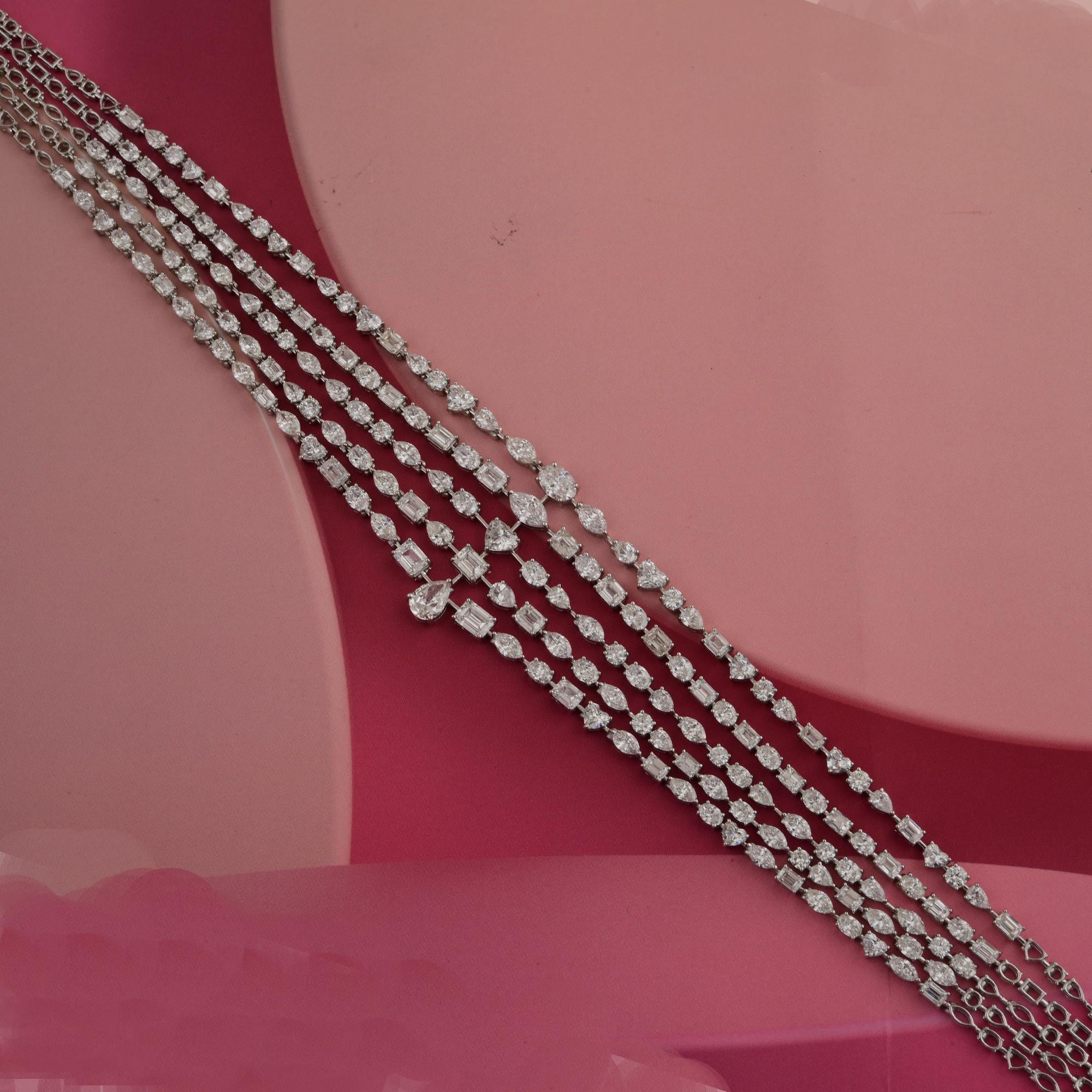Natürliche 28.07 Karat SI/H Multi Shape Diamant Choker Halskette 18 Karat Weißgold (Ovalschliff) im Angebot