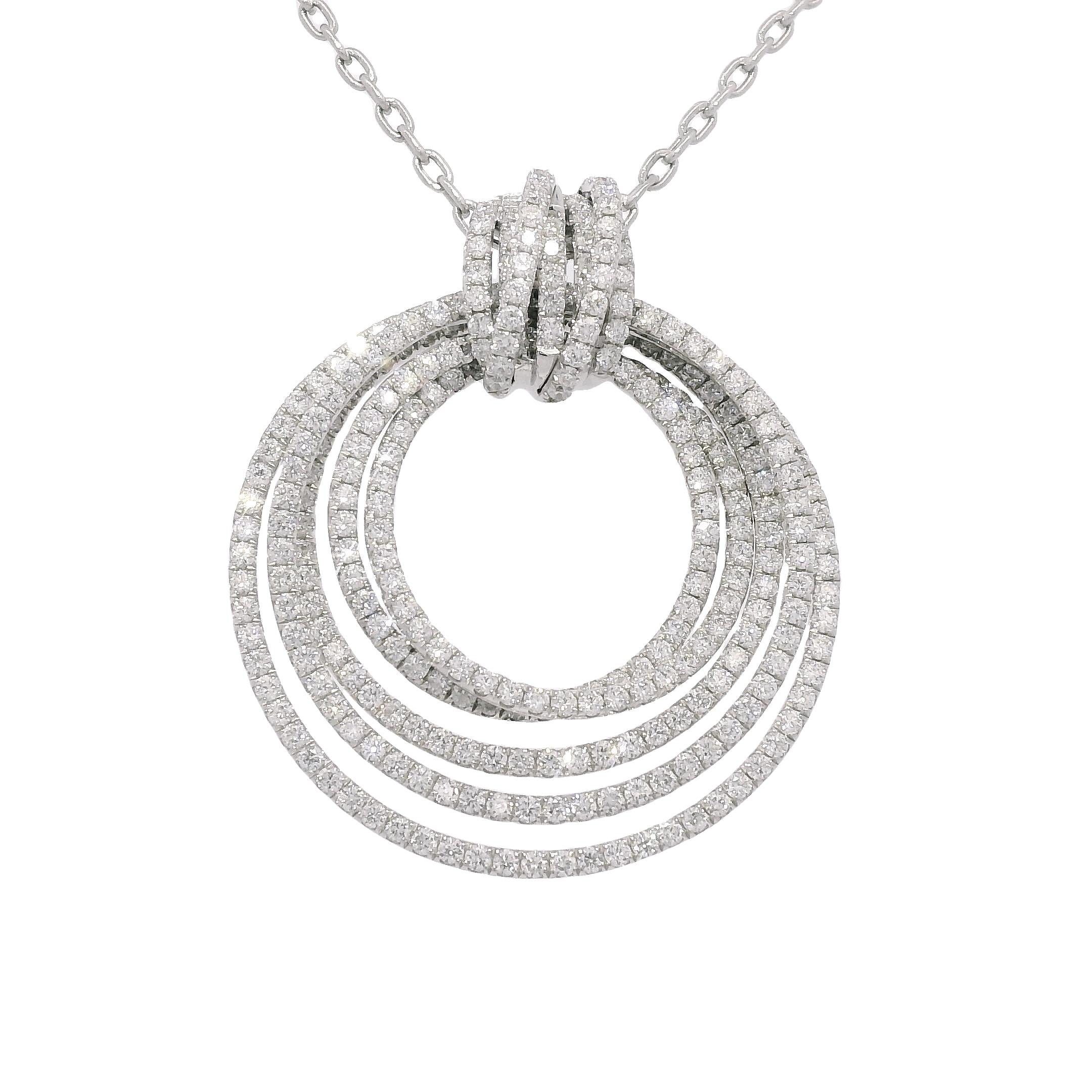 Collana con nodo a più cerchi in oro bianco 18k con diamante naturale da 2,85 carati

Prodotto: Collana con nodo di diamanti tondi e brillanti Nature
Materiale: oro bianco 18k
Dettagli sui diamanti: Circa 2.85 carati di diamanti rotondi a taglio