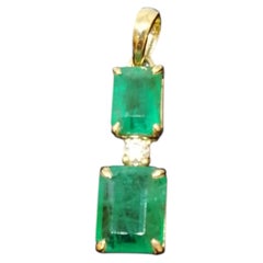 Emerald and Diamond Pendant in 14K Gold, 2.86ct Emerald, New Design
