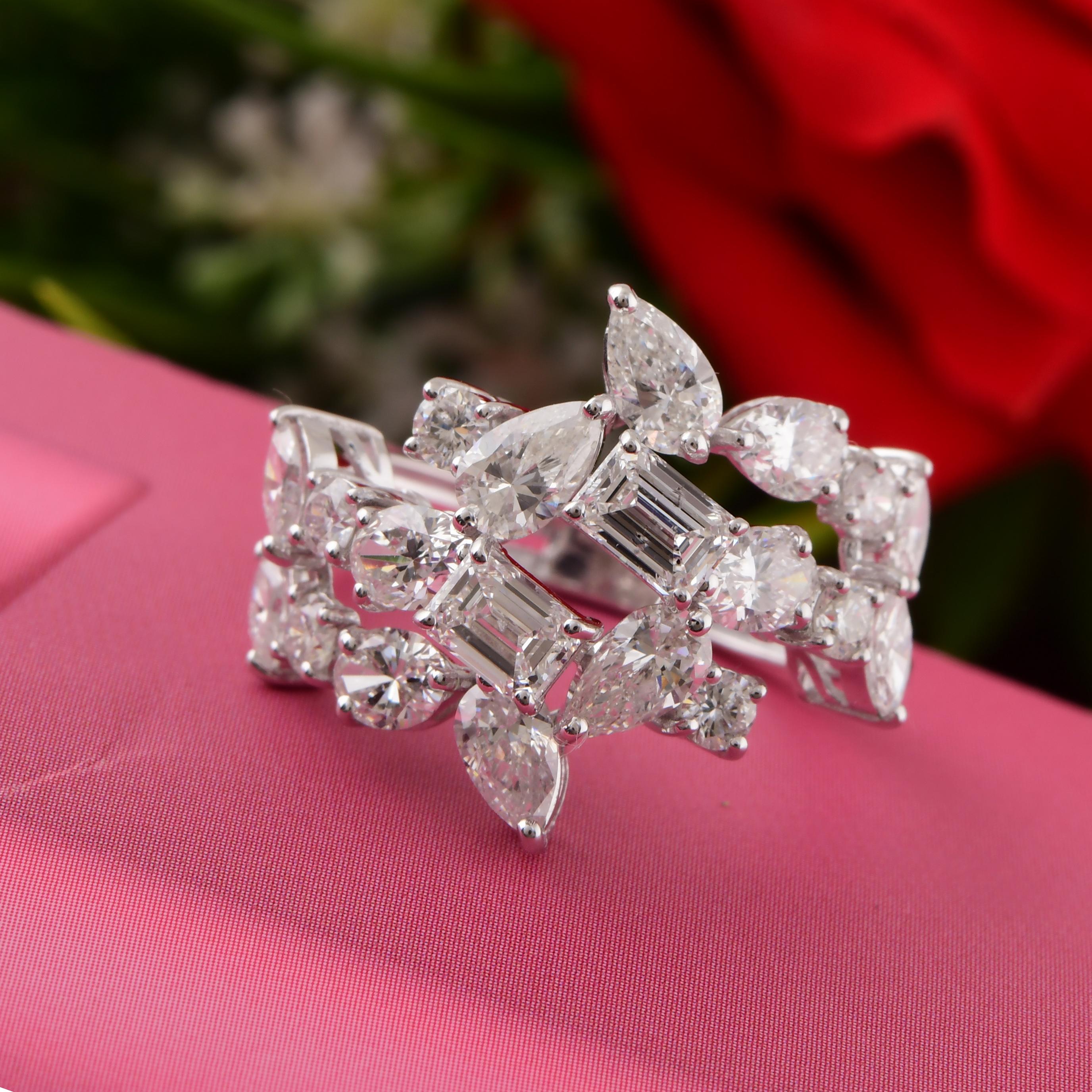 Bague en or blanc 14 carats avec diamant naturel taille émeraude ronde poire 2,96 carats SI/H Neuf - En vente à Diera, Dubai